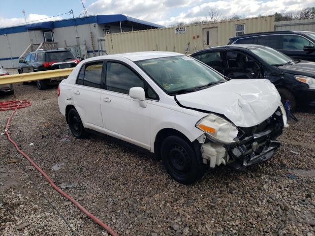 Photo 3 VIN: 3N1BC11EX9L378054 - NISSAN VERSA 