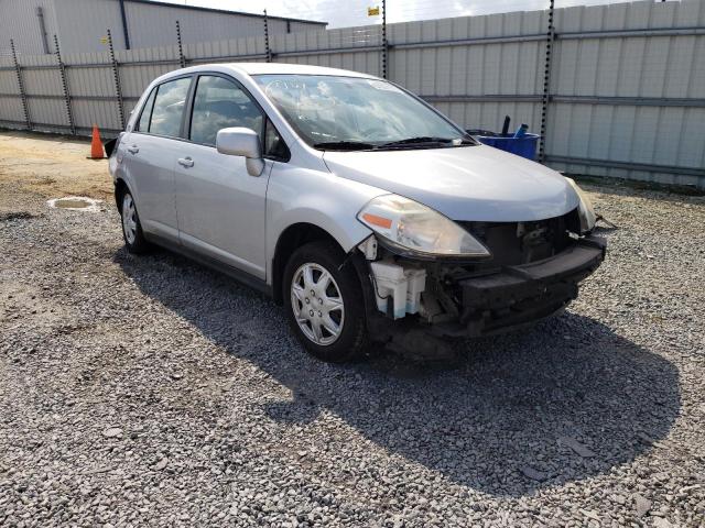 Photo 3 VIN: 3N1BC11EX9L395677 - NISSAN VERSA 