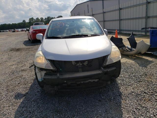 Photo 4 VIN: 3N1BC11EX9L395677 - NISSAN VERSA 