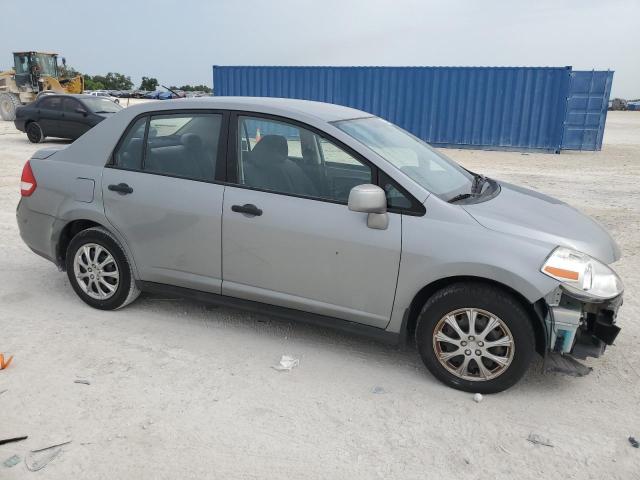 Photo 3 VIN: 3N1BC11EX9L440276 - NISSAN VERSA S 