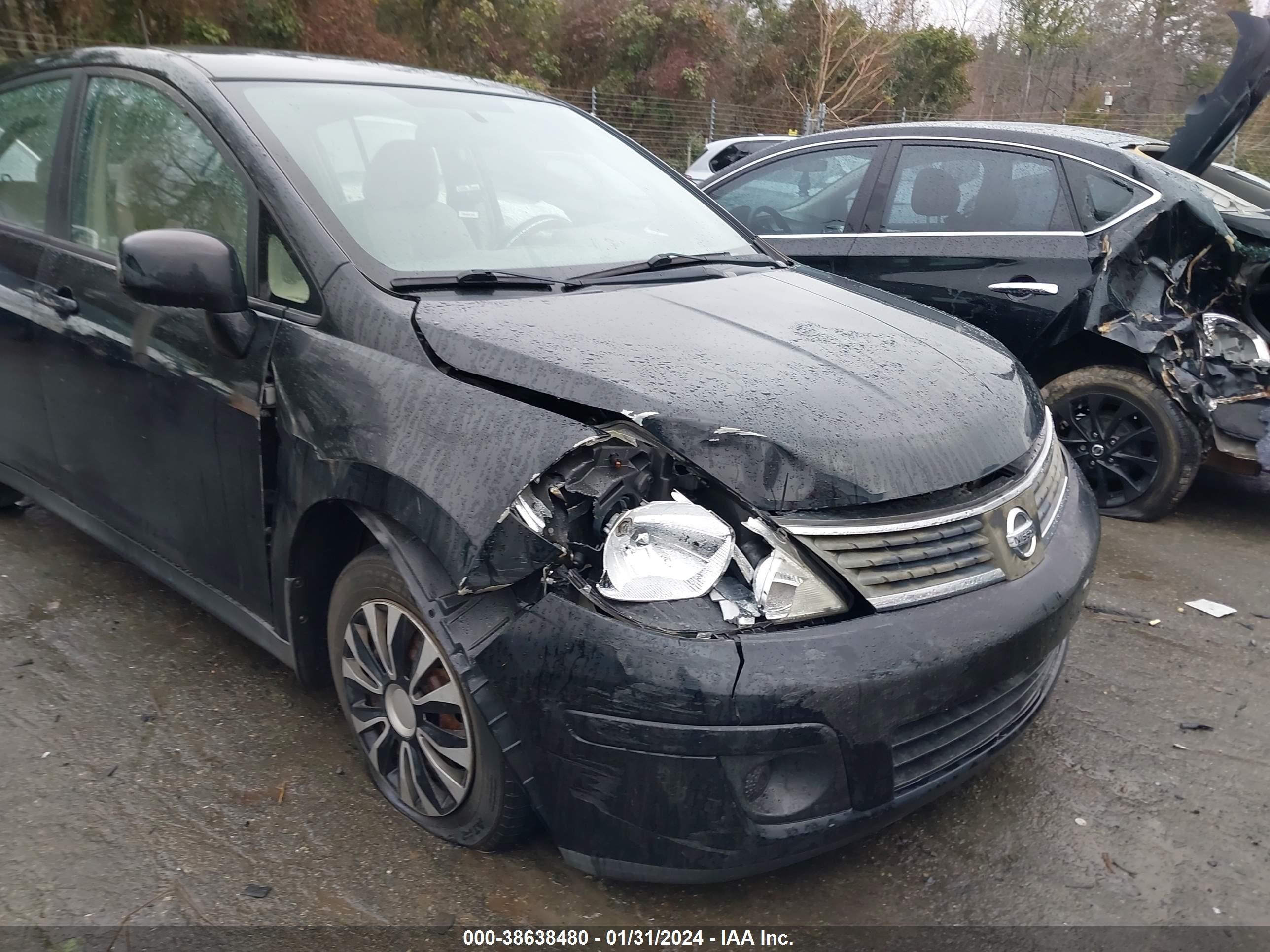 Photo 5 VIN: 3N1BC13E07L393351 - NISSAN VERSA 