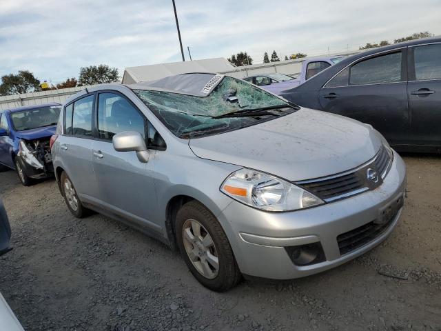 Photo 3 VIN: 3N1BC13E07L460305 - NISSAN VERSA 