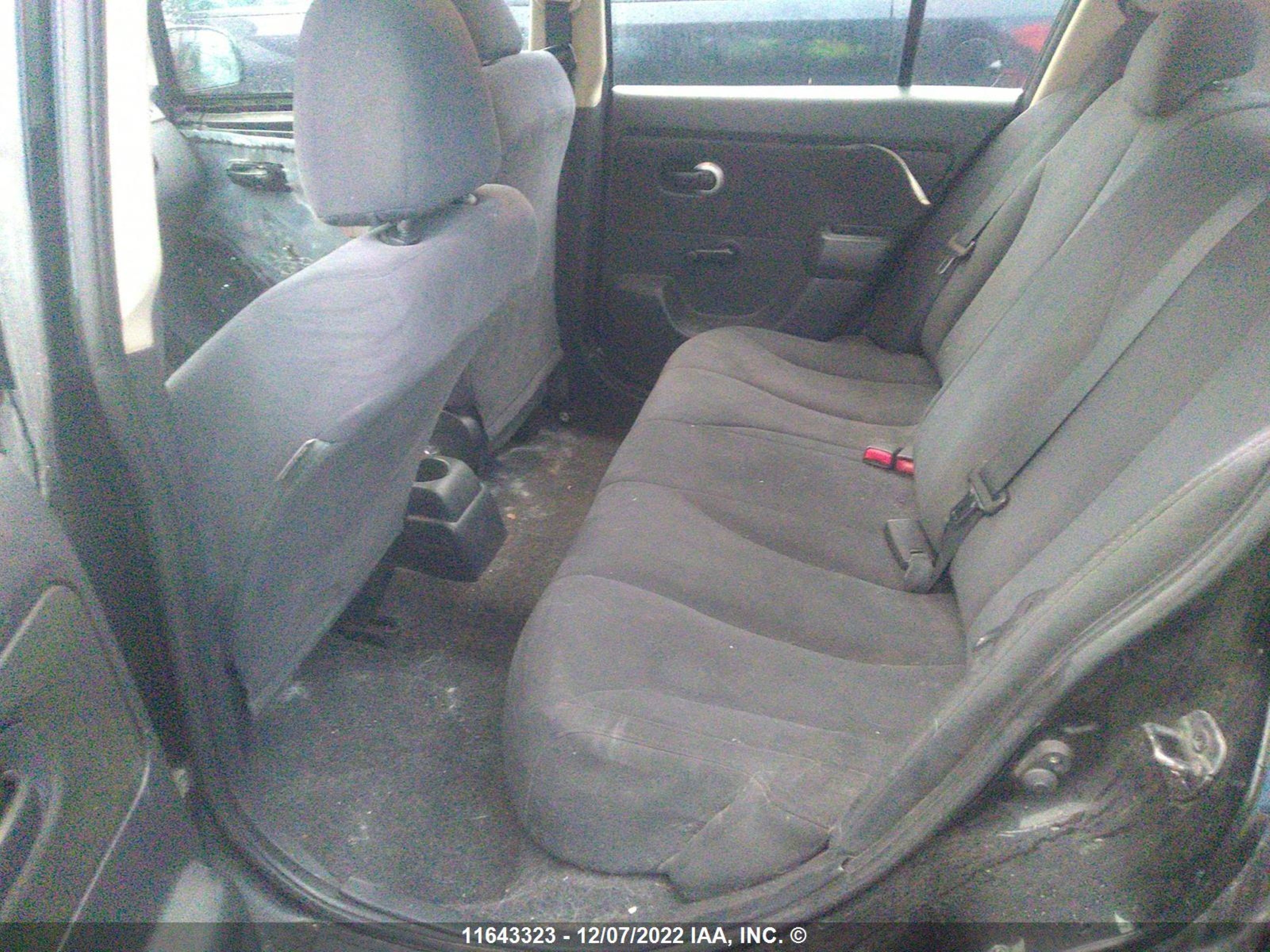 Photo 7 VIN: 3N1BC13E08L416208 - NISSAN VERSA 