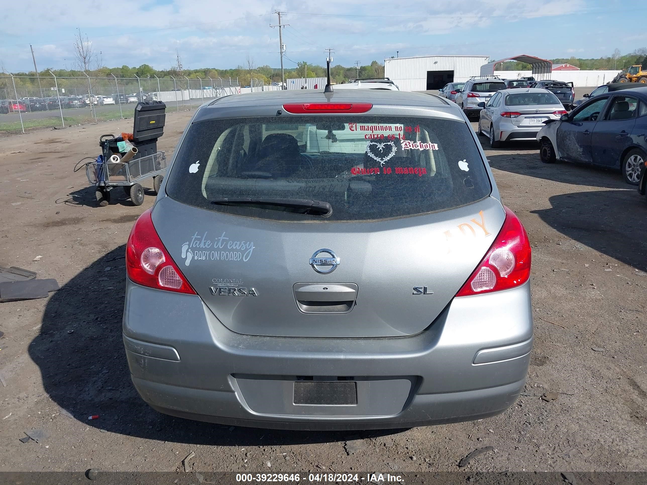 Photo 14 VIN: 3N1BC13E09L369098 - NISSAN VERSA 