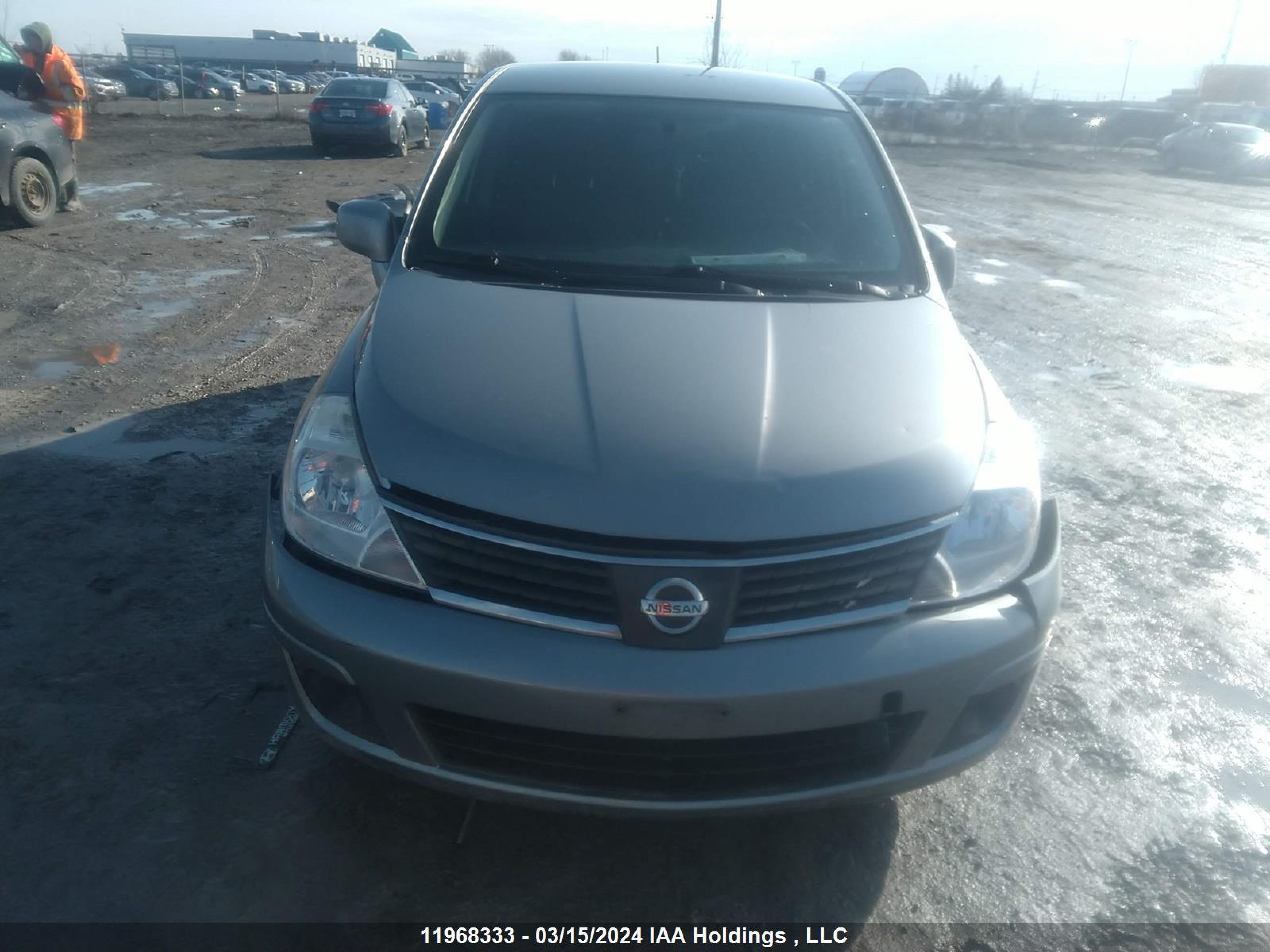 Photo 11 VIN: 3N1BC13E09L474109 - NISSAN VERSA 