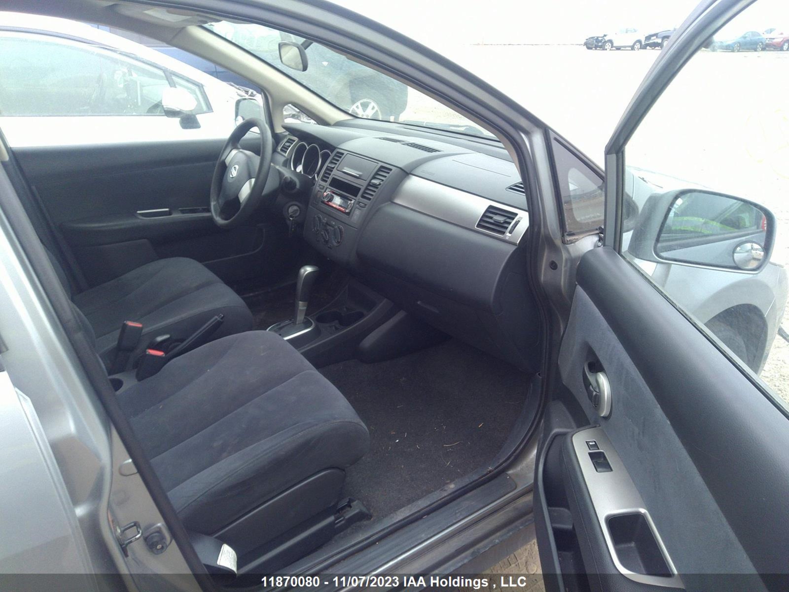 Photo 4 VIN: 3N1BC13E17L369771 - NISSAN VERSA 