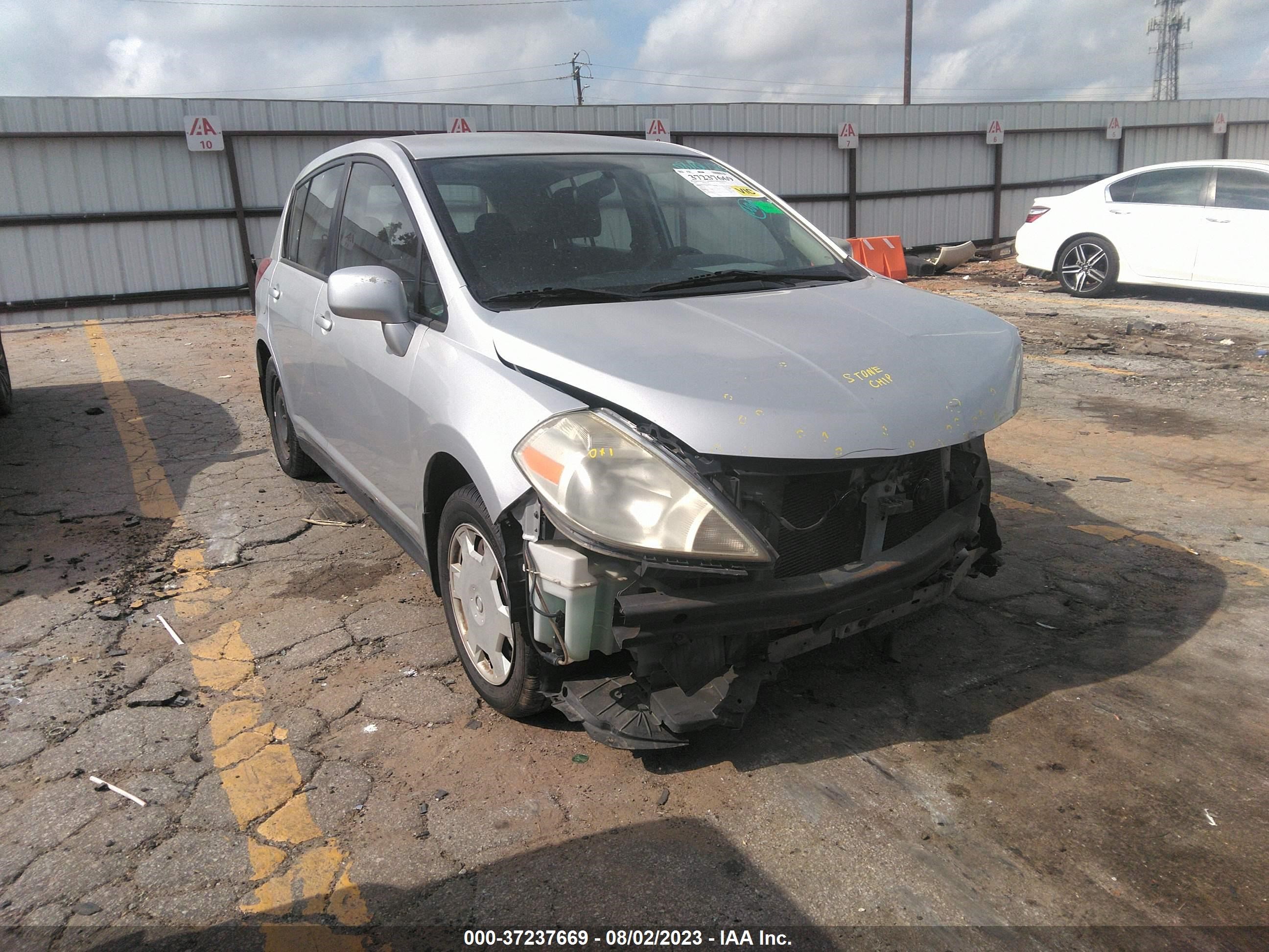 Photo 0 VIN: 3N1BC13E17L386053 - NISSAN VERSA 