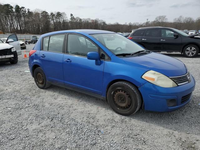 Photo 3 VIN: 3N1BC13E18L460329 - NISSAN VERSA 