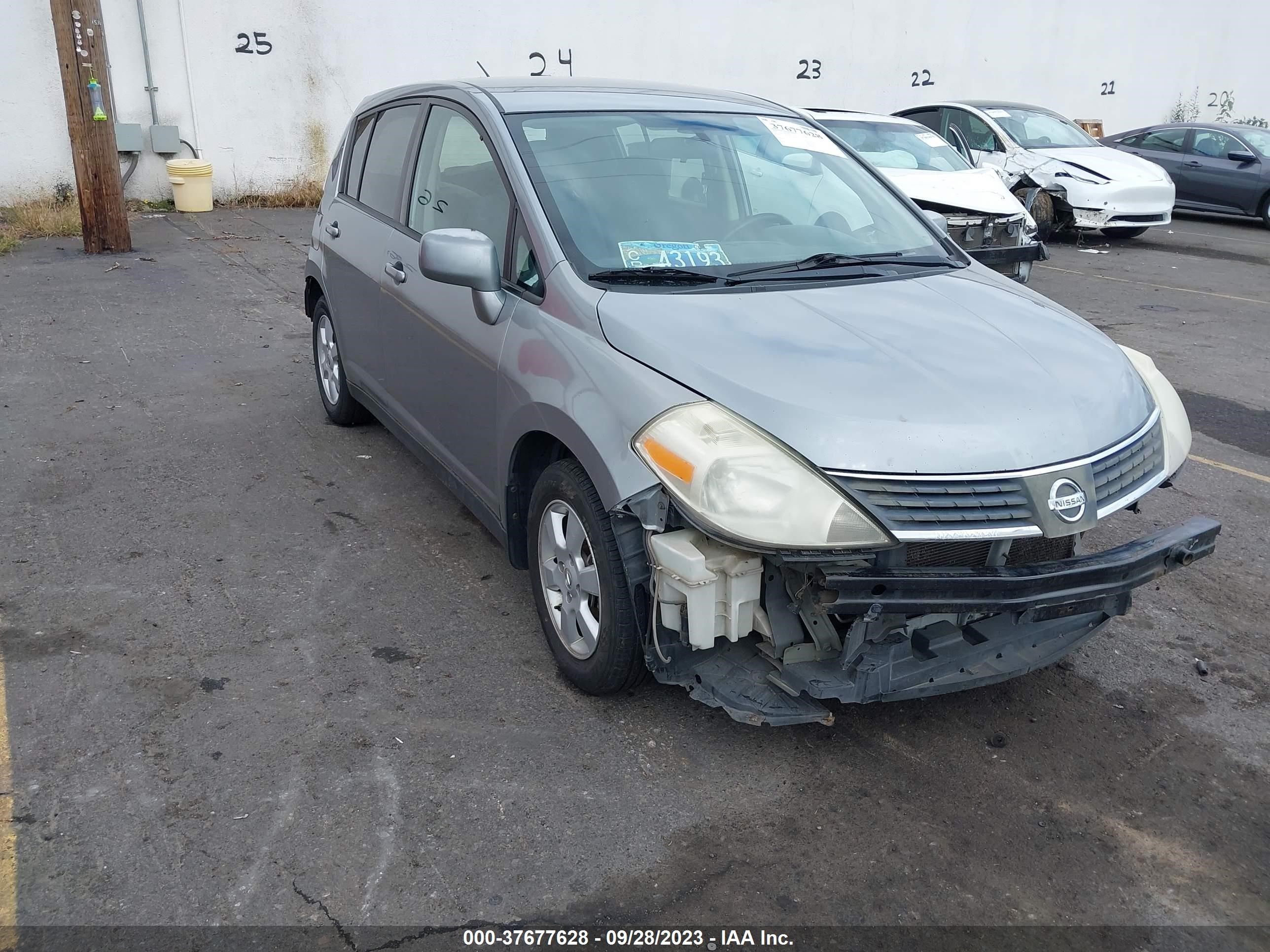 Photo 0 VIN: 3N1BC13E19L411455 - NISSAN VERSA 