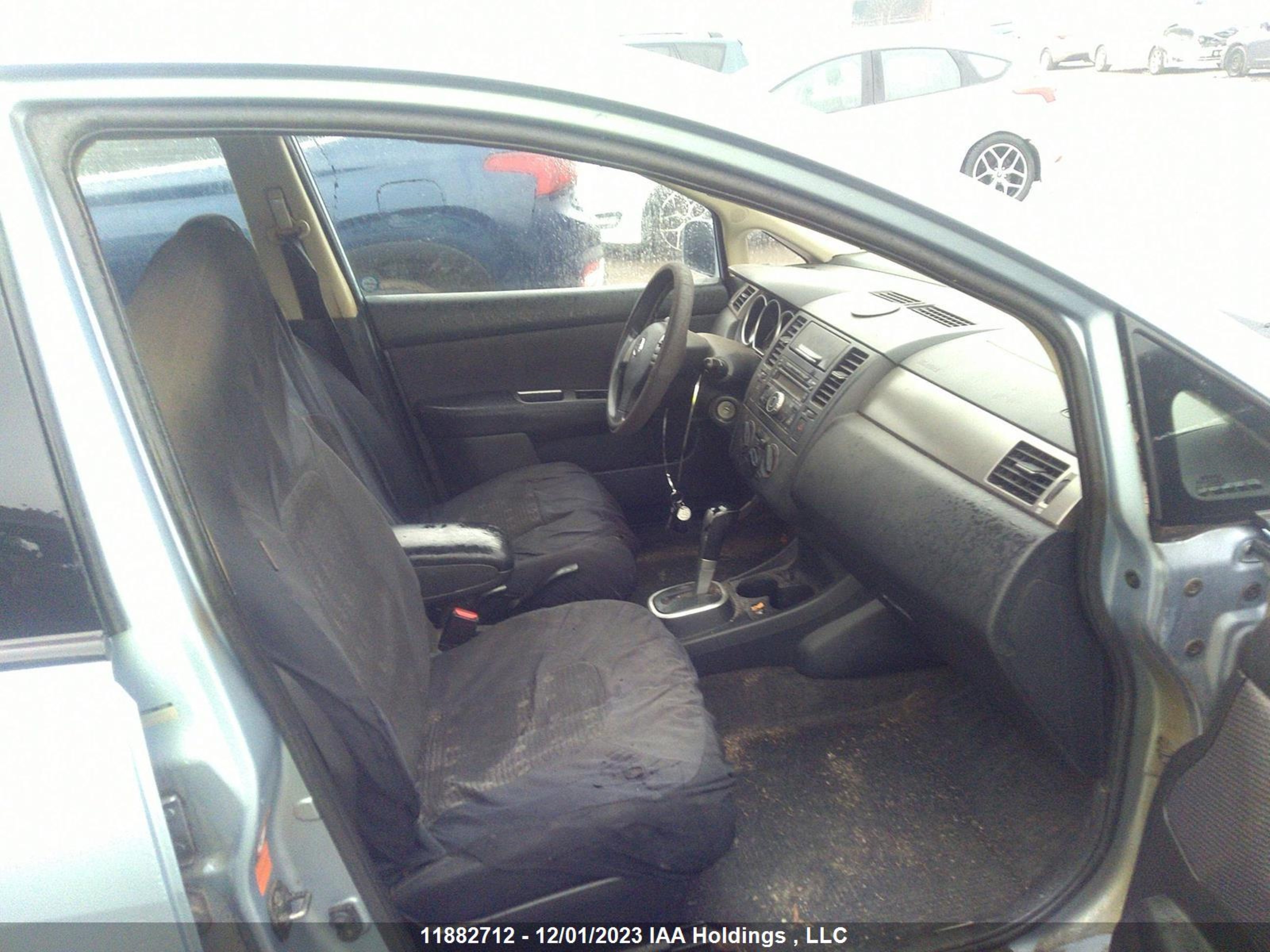 Photo 4 VIN: 3N1BC13E19L490478 - NISSAN VERSA 