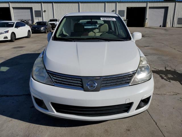 Photo 4 VIN: 3N1BC13E27L374686 - NISSAN VERSA 