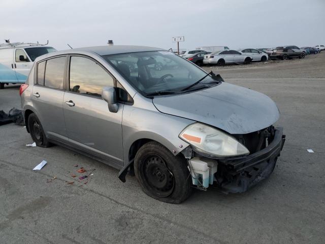 Photo 3 VIN: 3N1BC13E28L412211 - NISSAN VERSA S 