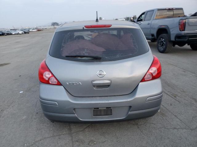 Photo 5 VIN: 3N1BC13E28L412211 - NISSAN VERSA S 