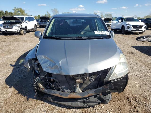 Photo 4 VIN: 3N1BC13E29L360418 - NISSAN VERSA S 