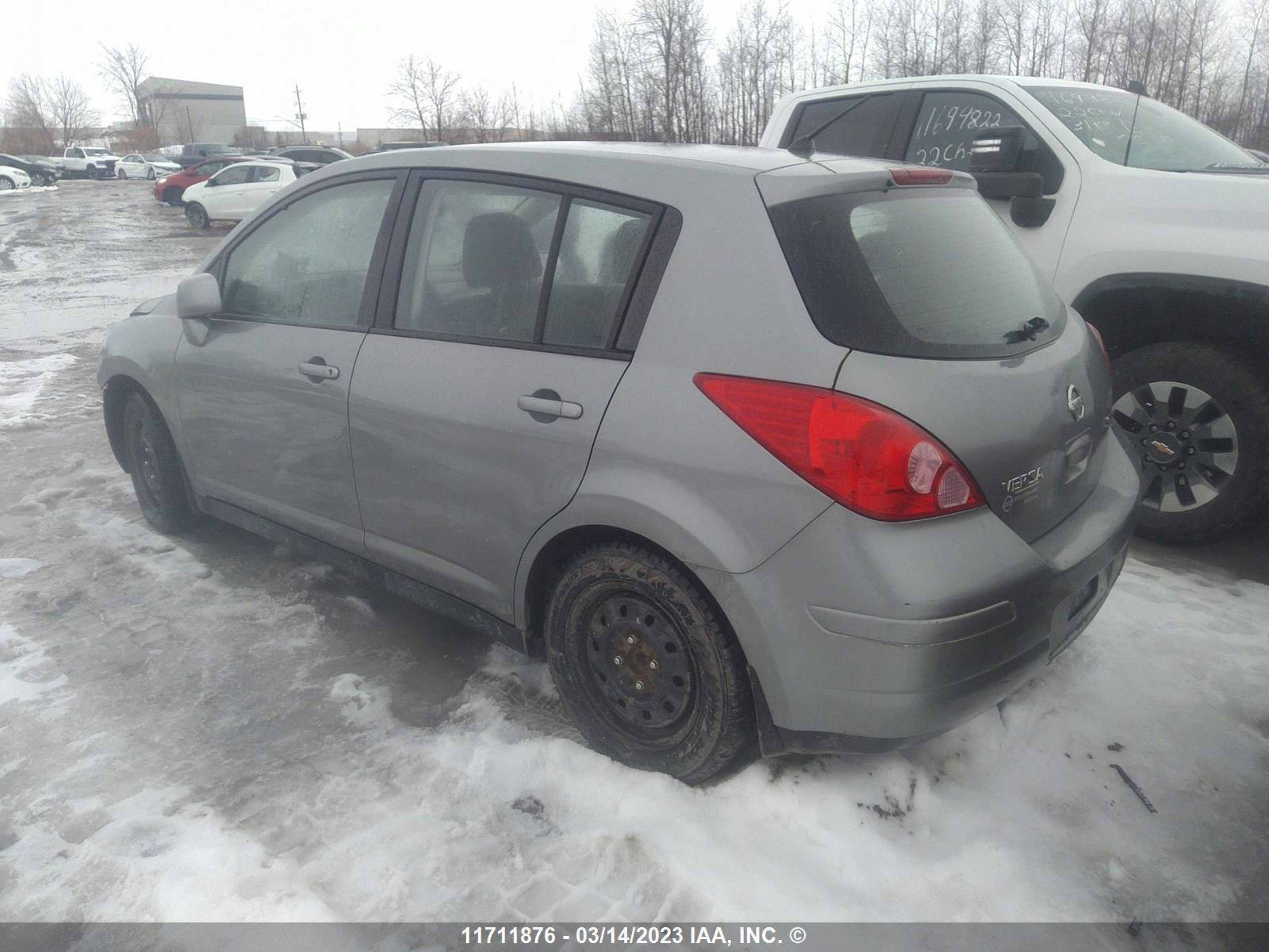 Photo 2 VIN: 3N1BC13E29L495947 - NISSAN VERSA 