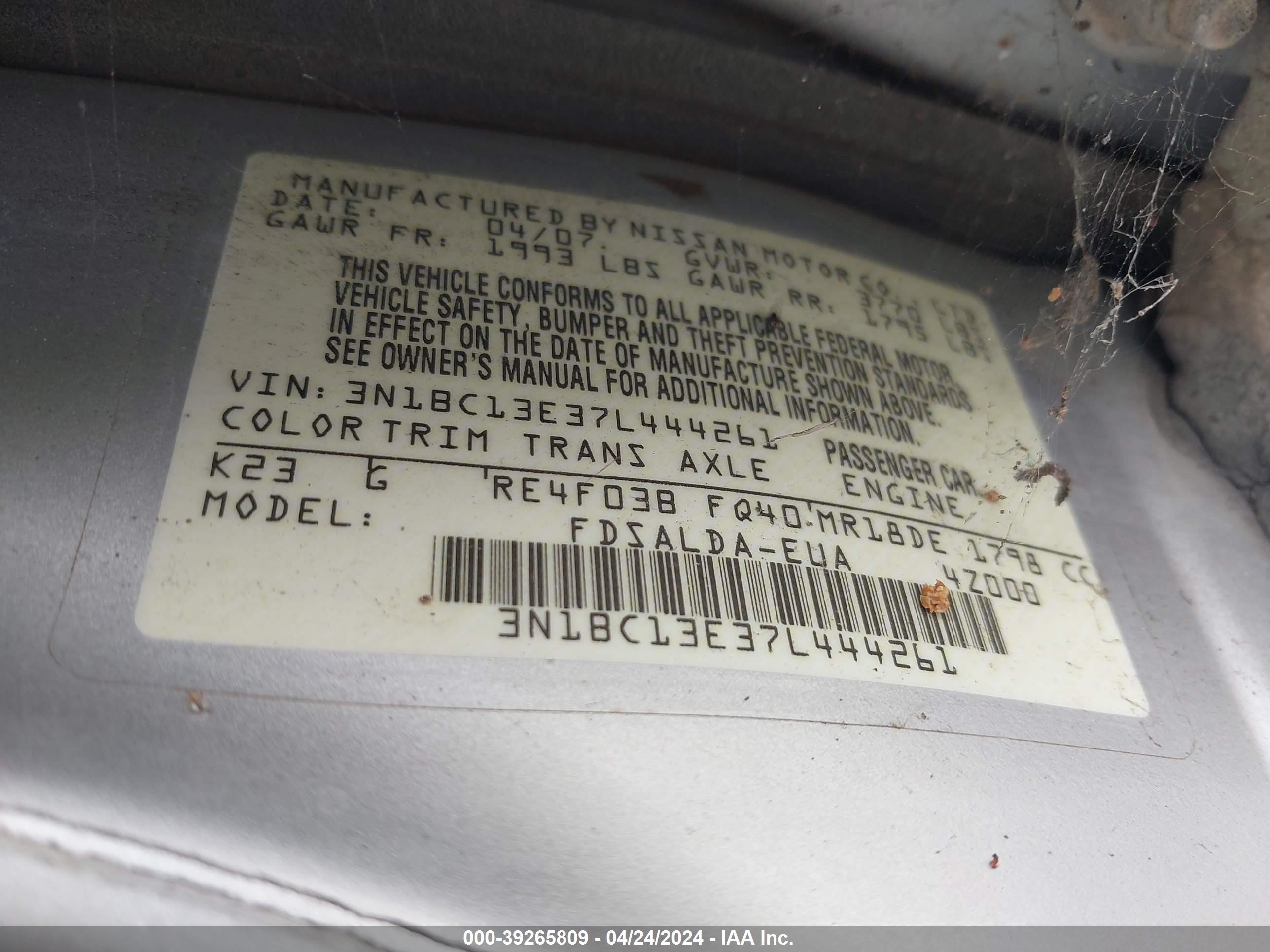 Photo 8 VIN: 3N1BC13E37L444261 - NISSAN VERSA 