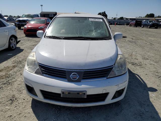 Photo 4 VIN: 3N1BC13E38L357705 - NISSAN VERSA 