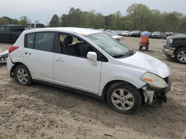 Photo 3 VIN: 3N1BC13E38L395970 - NISSAN VERSA 