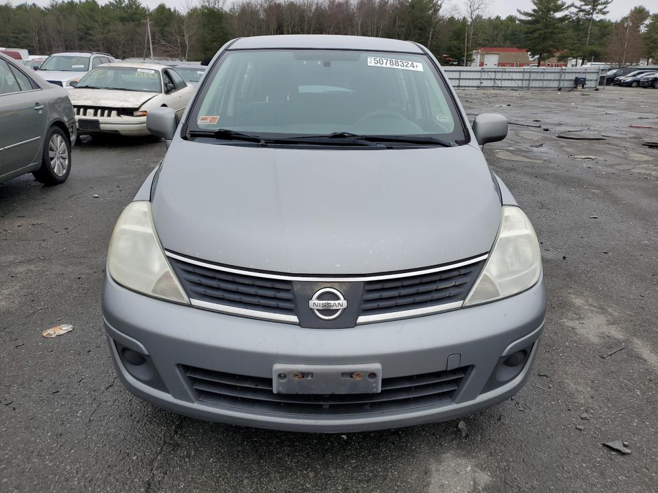 Photo 4 VIN: 3N1BC13E38L451776 - NISSAN VERSA 