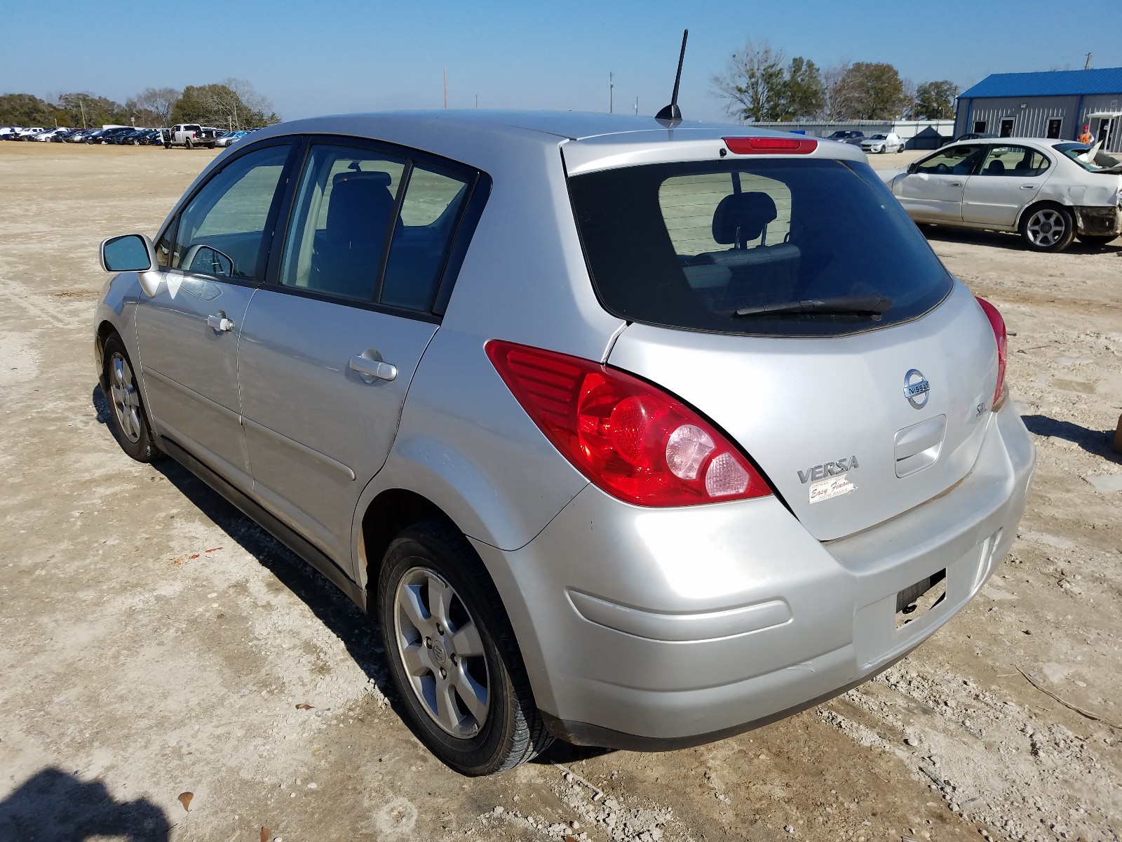 Photo 2 VIN: 3N1BC13E39L380838 - NISSAN VERSA S 