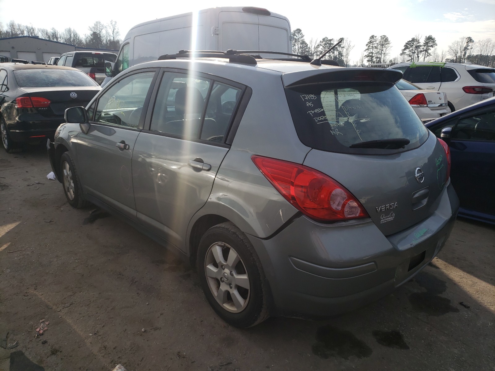 Photo 2 VIN: 3N1BC13E39L499781 - NISSAN VERSA S 