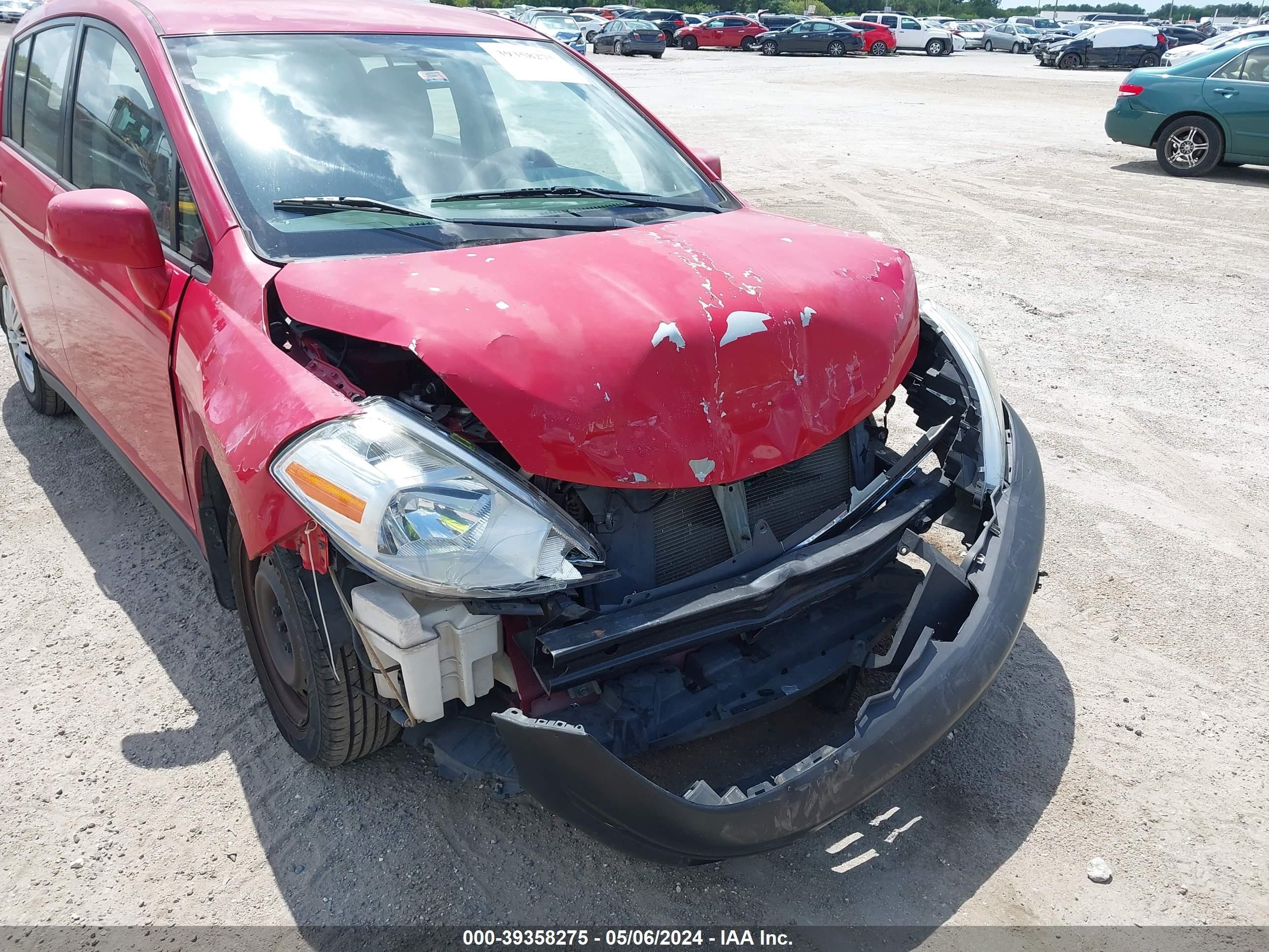 Photo 5 VIN: 3N1BC13E47L403959 - NISSAN VERSA 