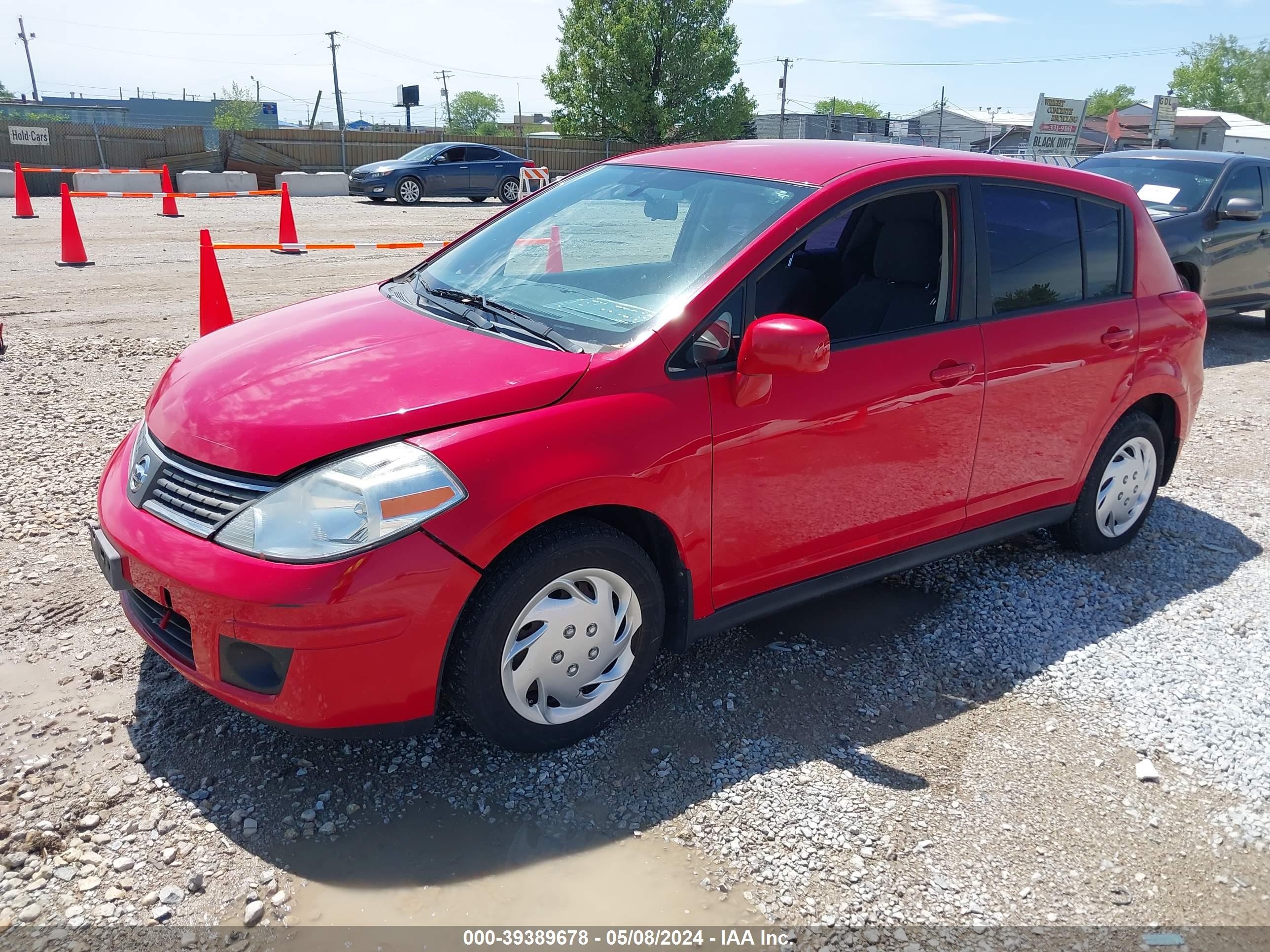 Photo 1 VIN: 3N1BC13E47L436802 - NISSAN VERSA 