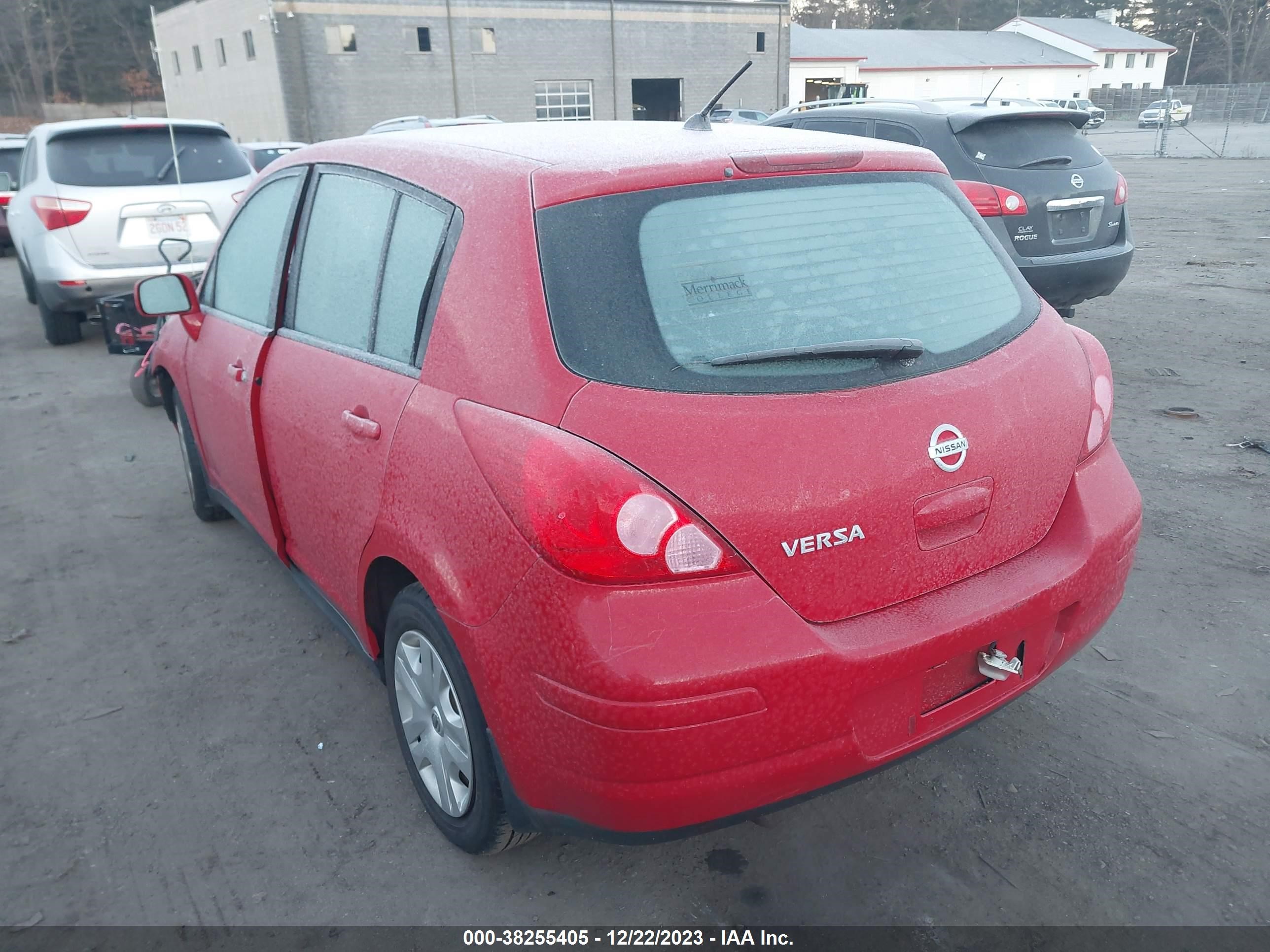 Photo 2 VIN: 3N1BC13E48L366476 - NISSAN VERSA 