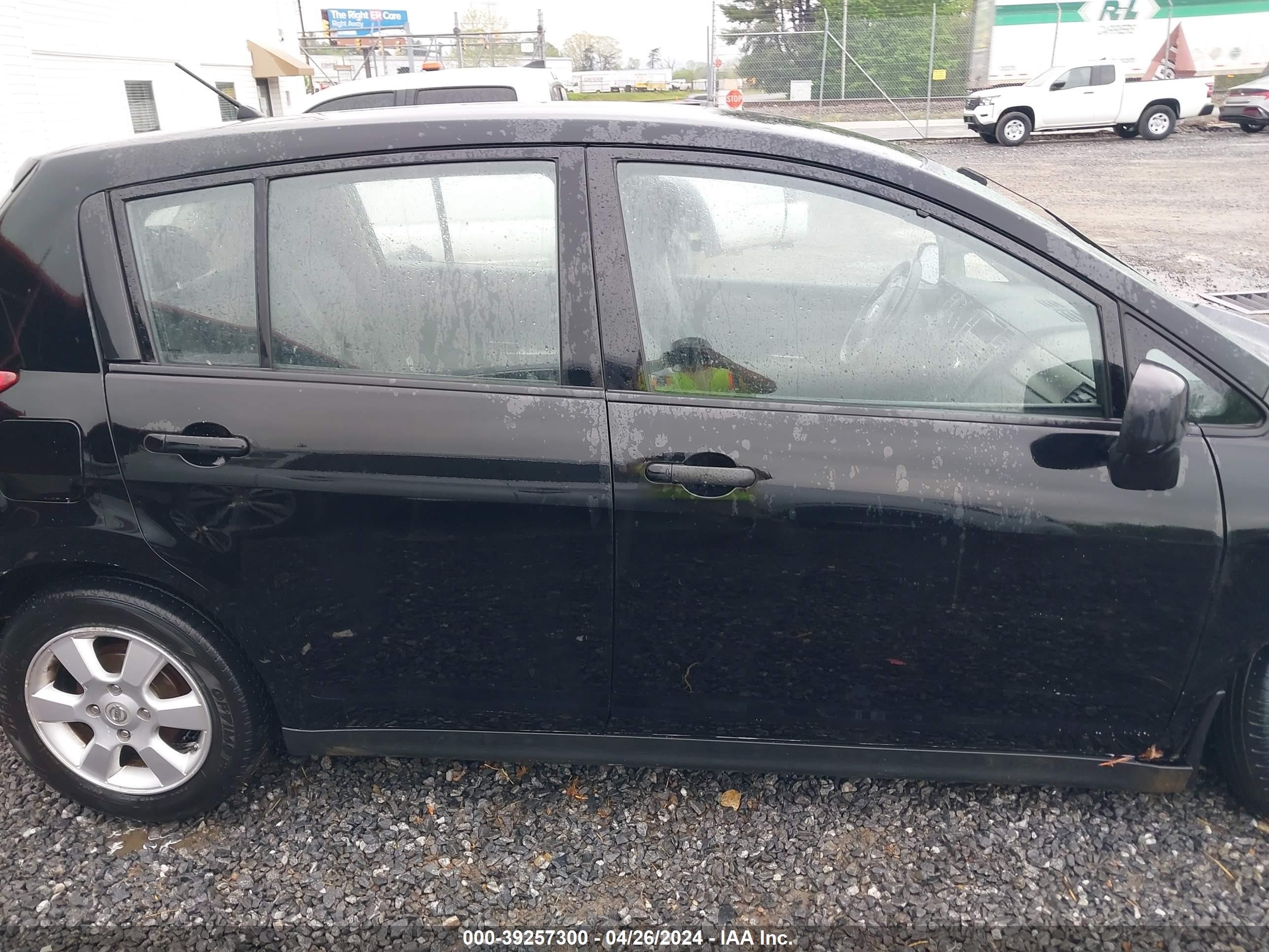 Photo 13 VIN: 3N1BC13E49L358802 - NISSAN VERSA 