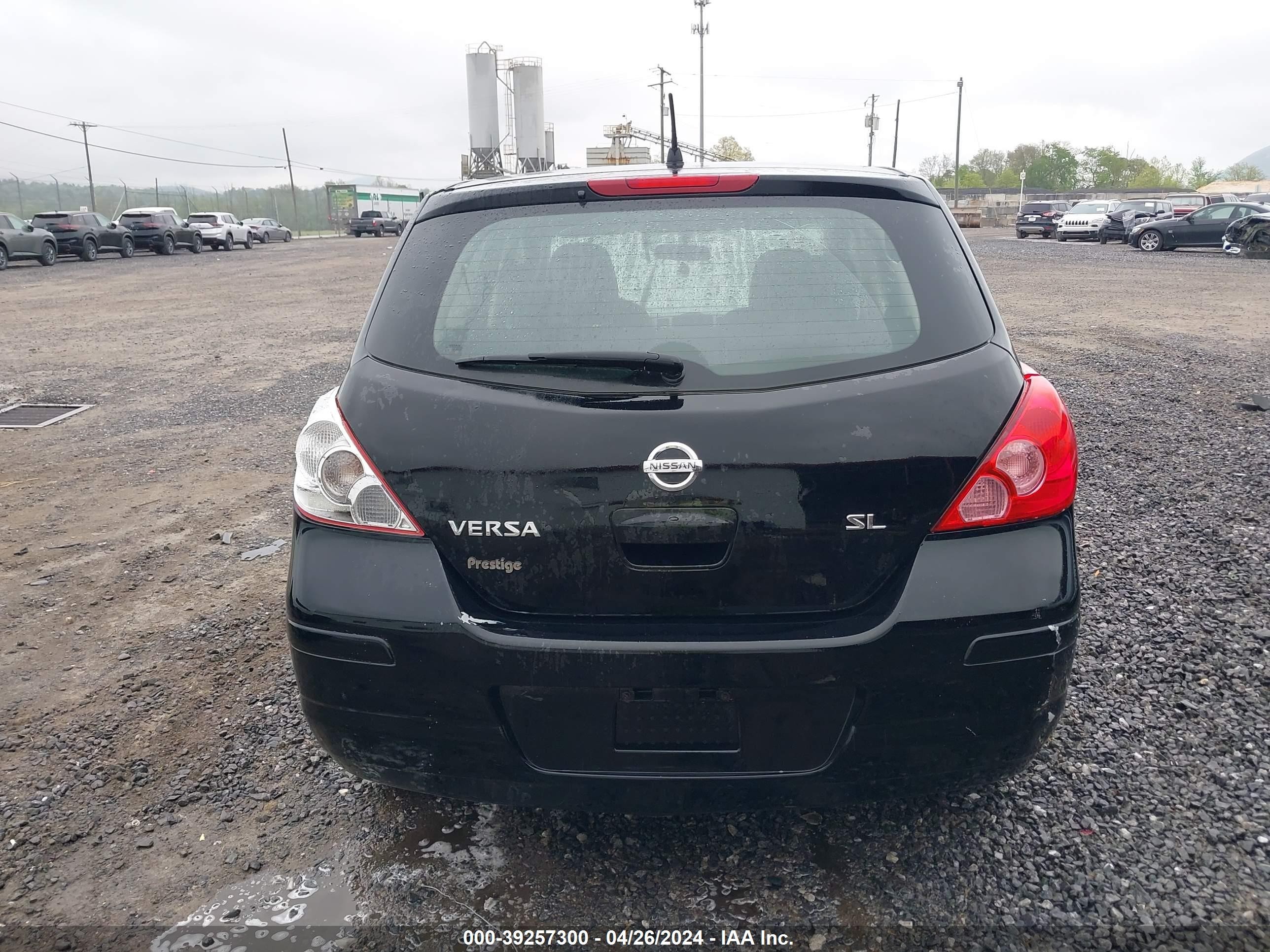 Photo 16 VIN: 3N1BC13E49L358802 - NISSAN VERSA 