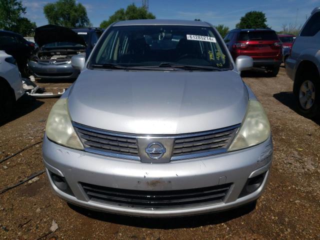 Photo 4 VIN: 3N1BC13E49L359139 - NISSAN VERSA 