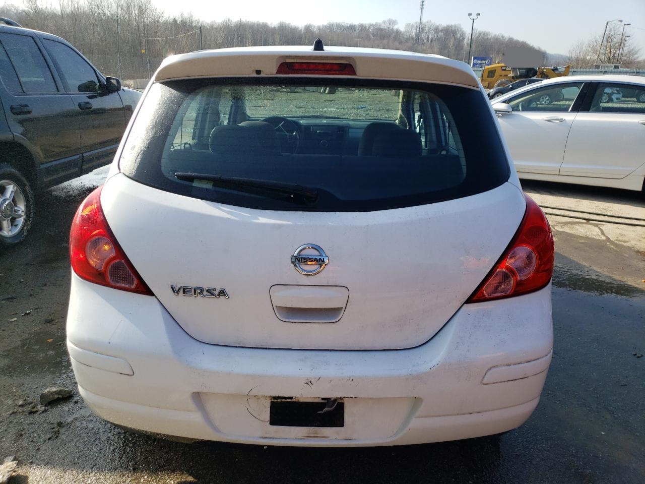 Photo 5 VIN: 3N1BC13E49L368097 - NISSAN VERSA 