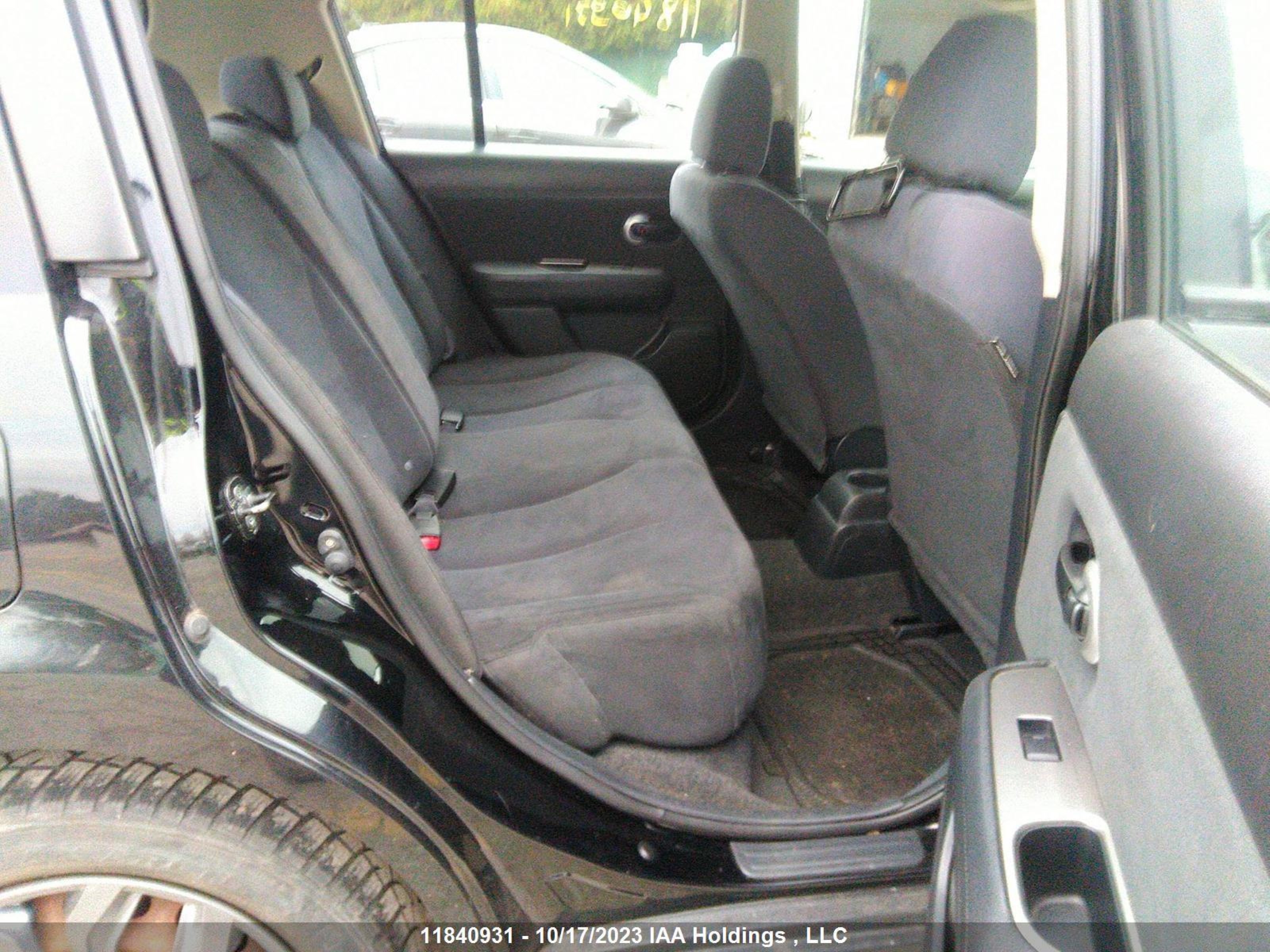 Photo 7 VIN: 3N1BC13E49L408761 - NISSAN VERSA 