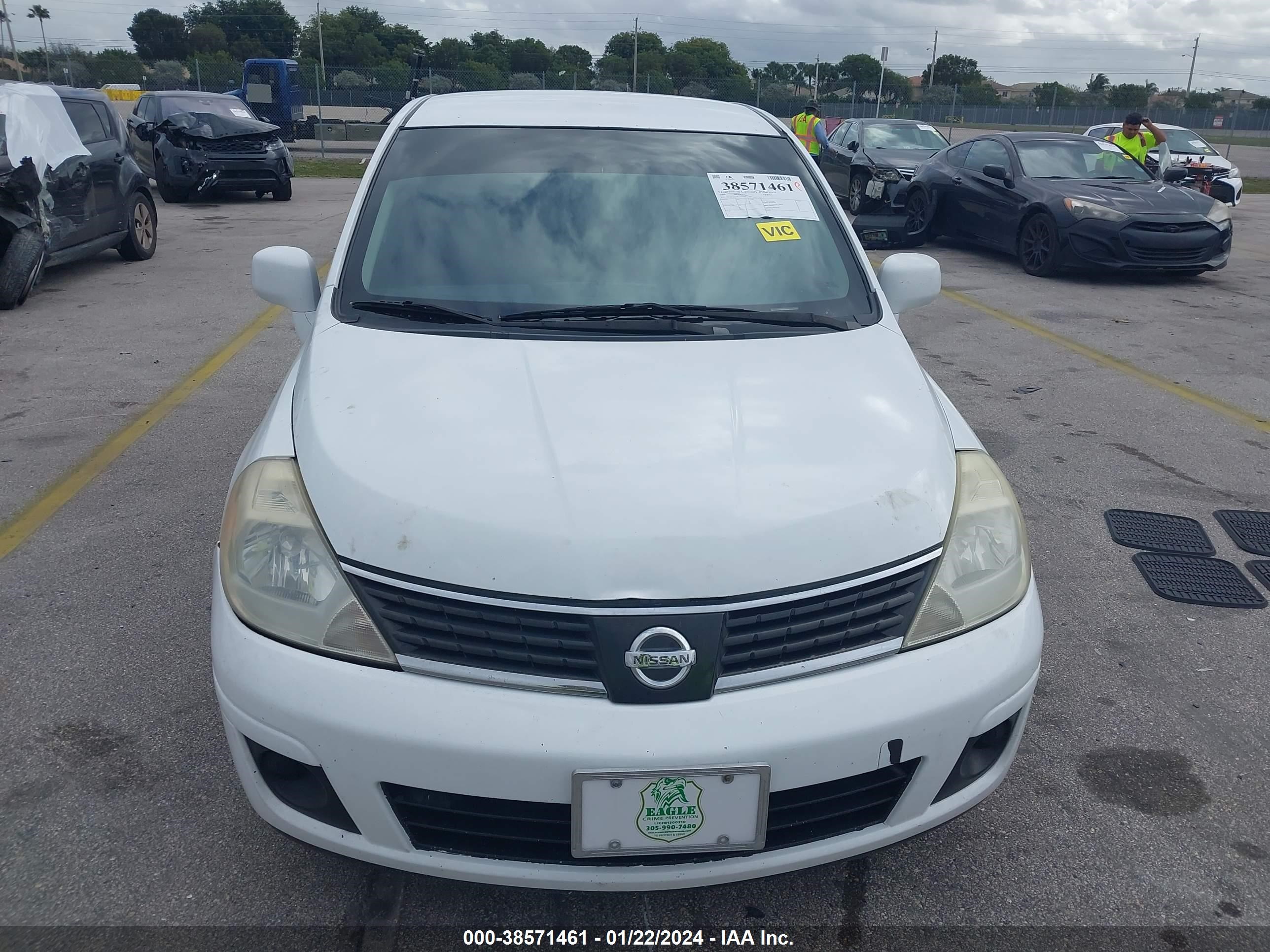 Photo 11 VIN: 3N1BC13E49L444059 - NISSAN VERSA 