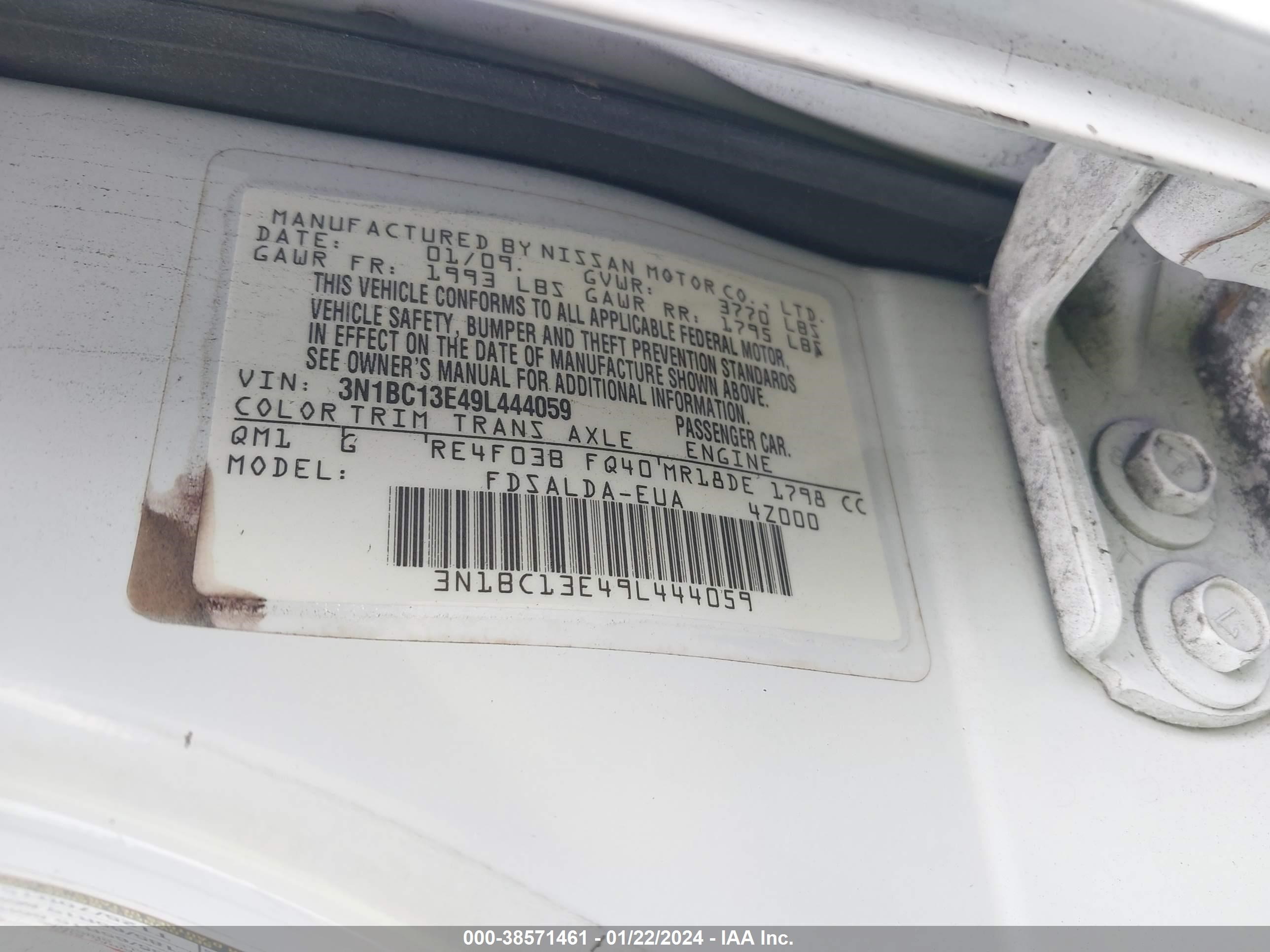 Photo 8 VIN: 3N1BC13E49L444059 - NISSAN VERSA 