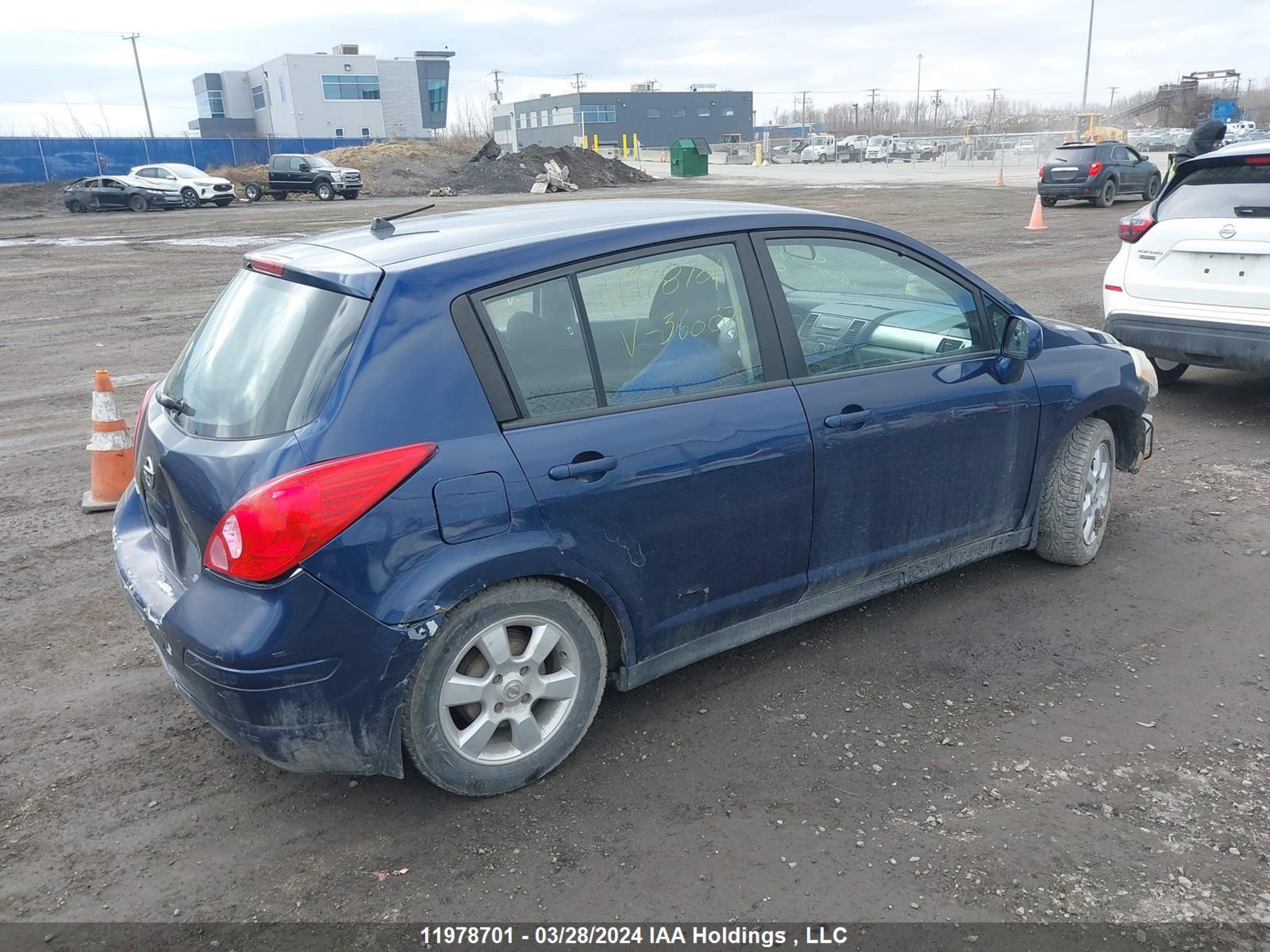 Photo 3 VIN: 3N1BC13E57L360071 - NISSAN VERSA 