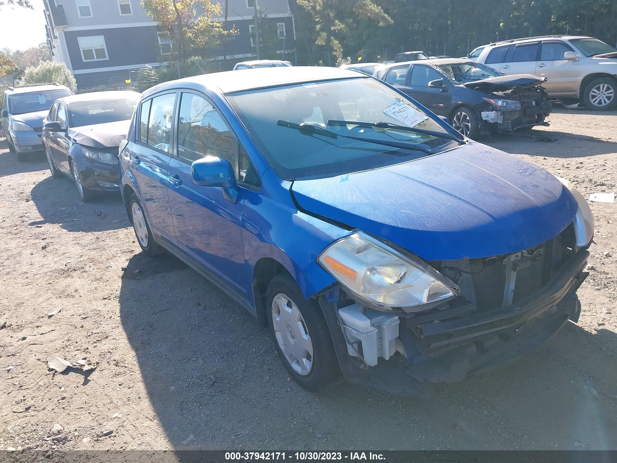 Photo 0 VIN: 3N1BC13E57L390798 - NISSAN VERSA 