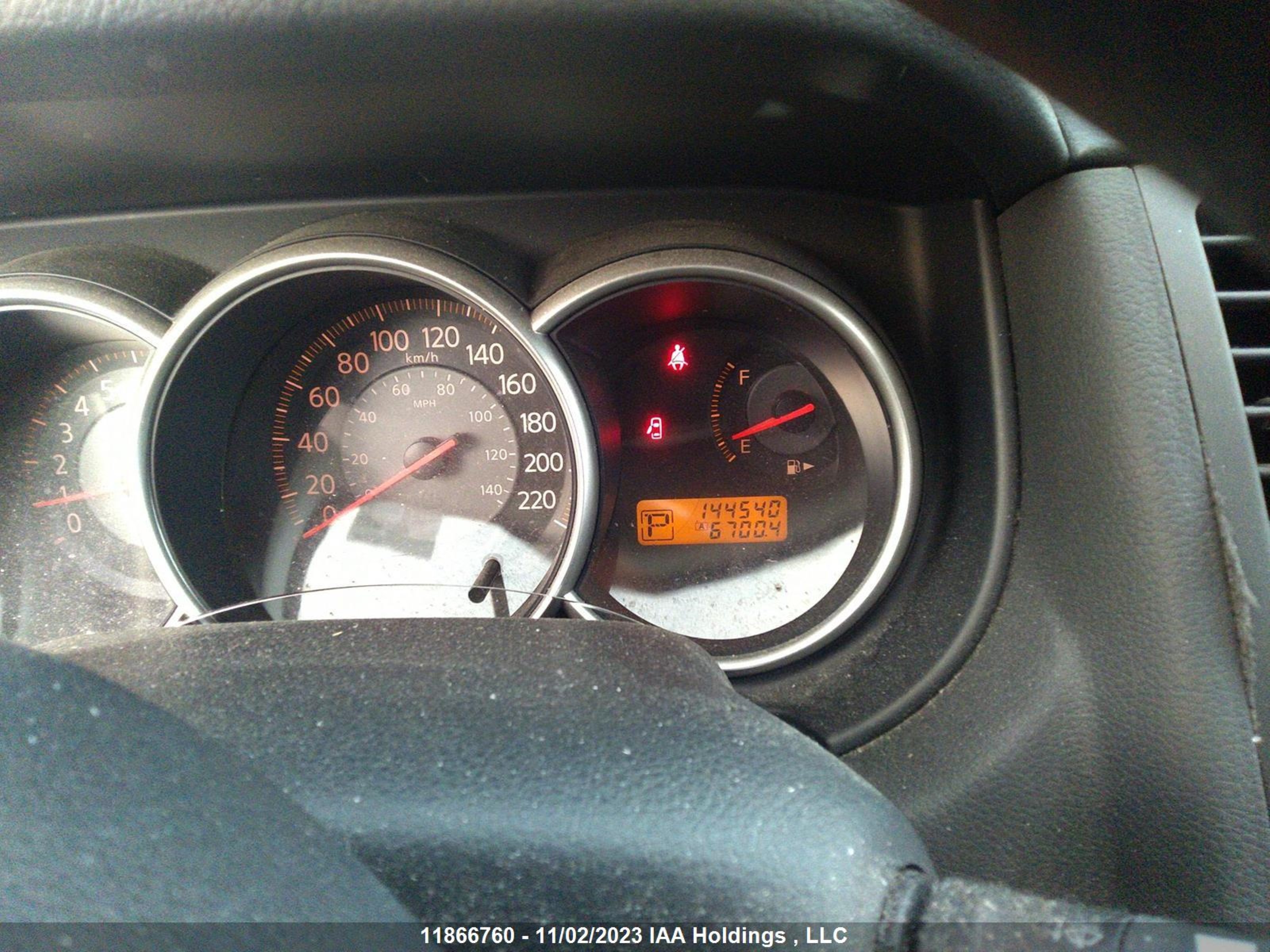 Photo 6 VIN: 3N1BC13E57L406109 - NISSAN VERSA 