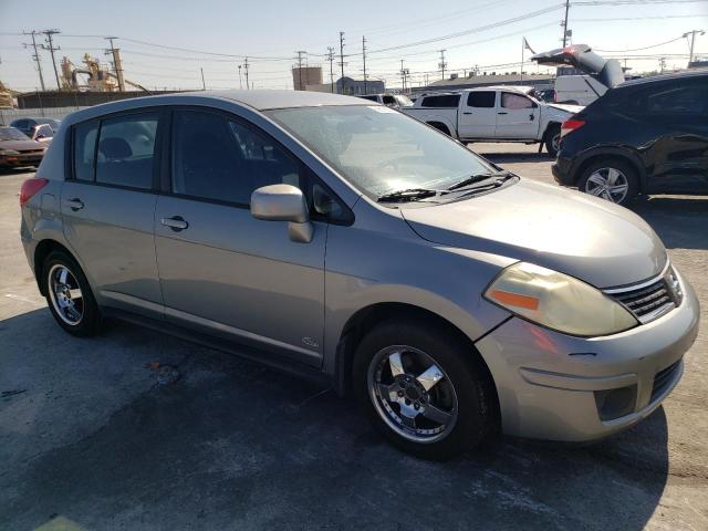 Photo 3 VIN: 3N1BC13E58L402546 - NISSAN VERSA S 