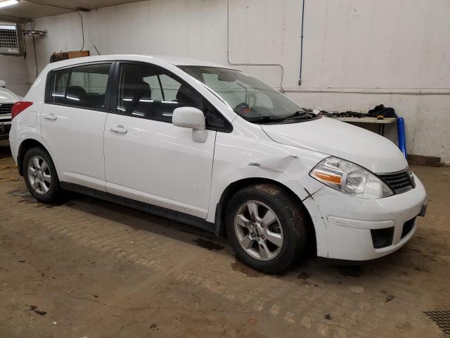 Photo 3 VIN: 3N1BC13E58L426667 - NISSAN VERSA S 