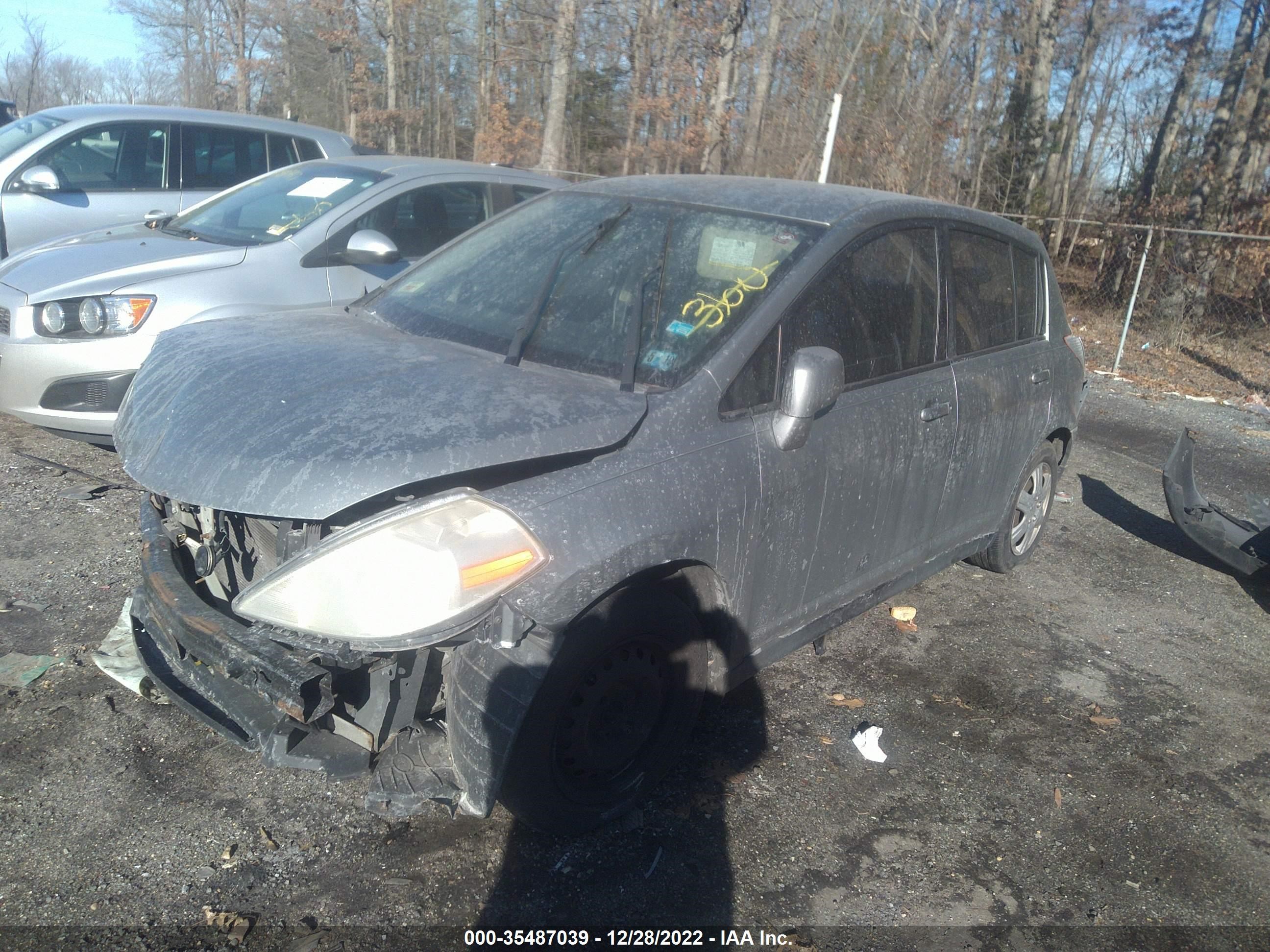 Photo 1 VIN: 3N1BC13E67L419922 - NISSAN VERSA 