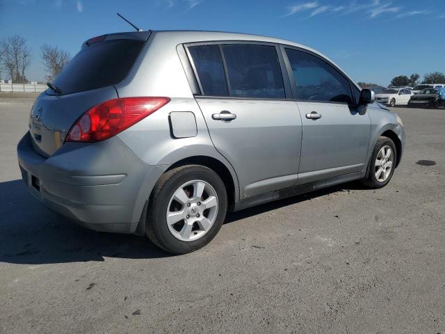 Photo 2 VIN: 3N1BC13E68L364342 - NISSAN VERSA 