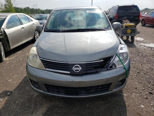 Photo 4 VIN: 3N1BC13E69L359255 - NISSAN VERSA S 