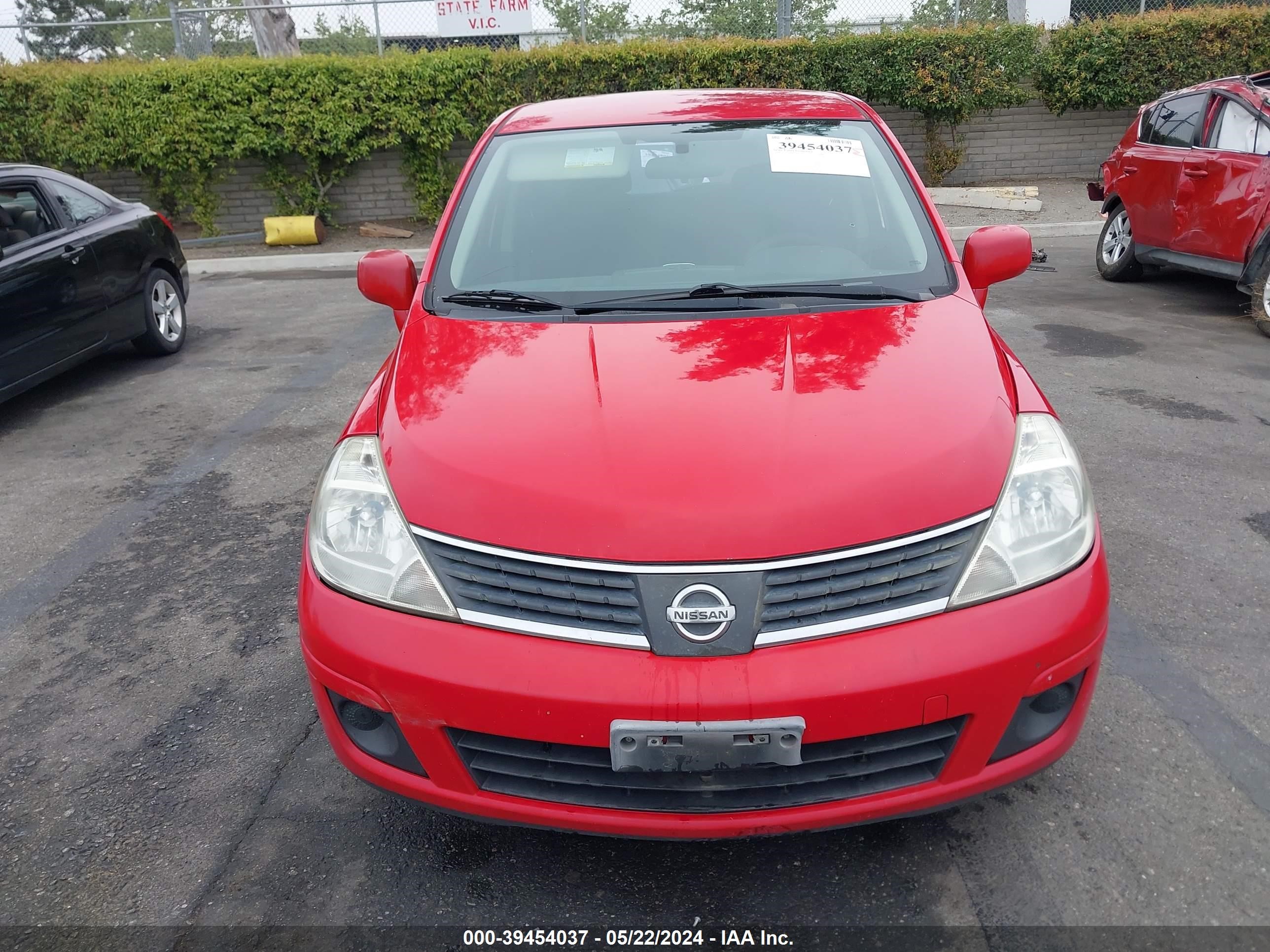 Photo 11 VIN: 3N1BC13E69L385953 - NISSAN VERSA 