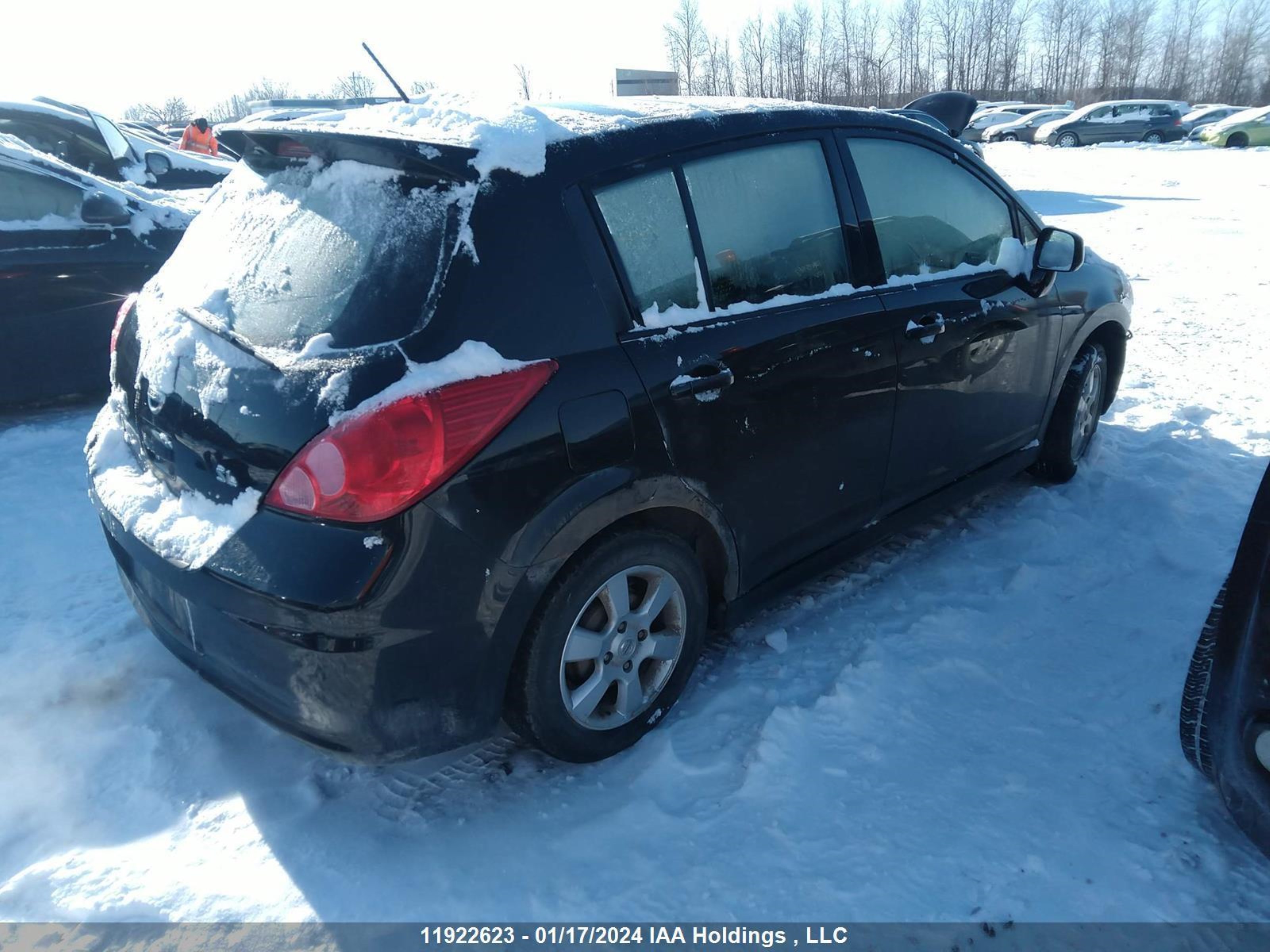 Photo 3 VIN: 3N1BC13E69L435072 - NISSAN VERSA 