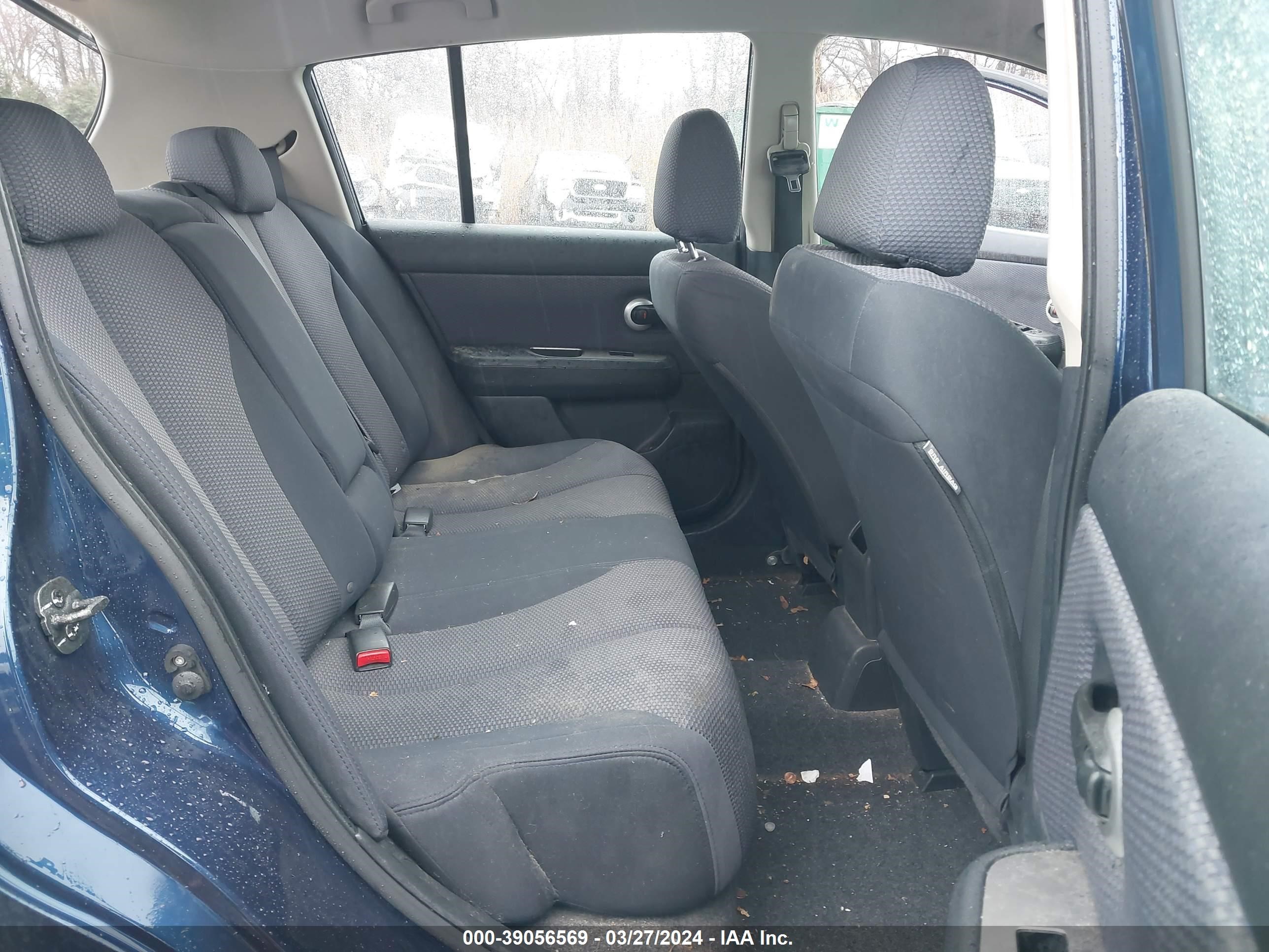 Photo 7 VIN: 3N1BC13E78L403410 - NISSAN VERSA 