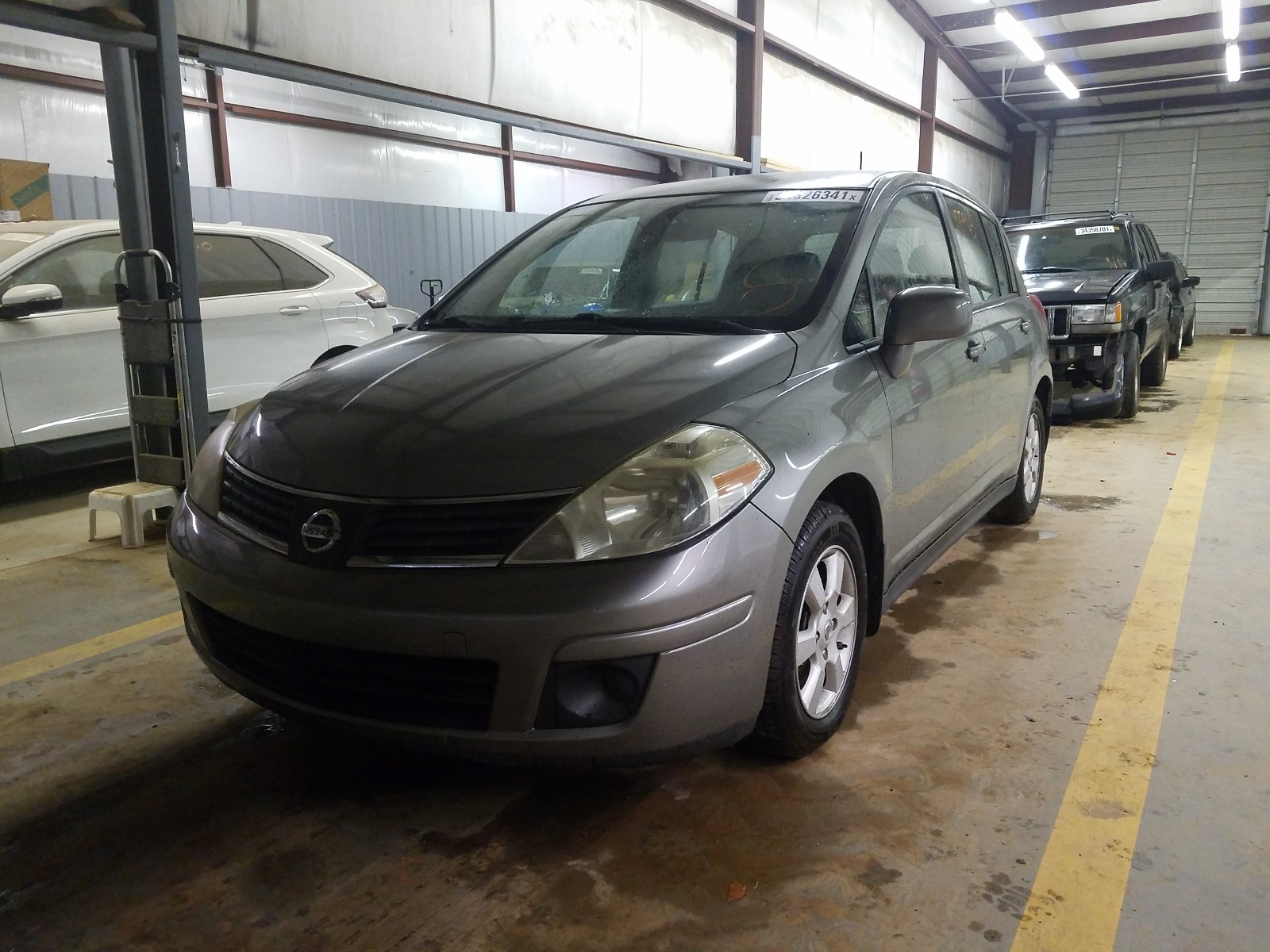 Photo 1 VIN: 3N1BC13E78L405187 - NISSAN VERSA S 