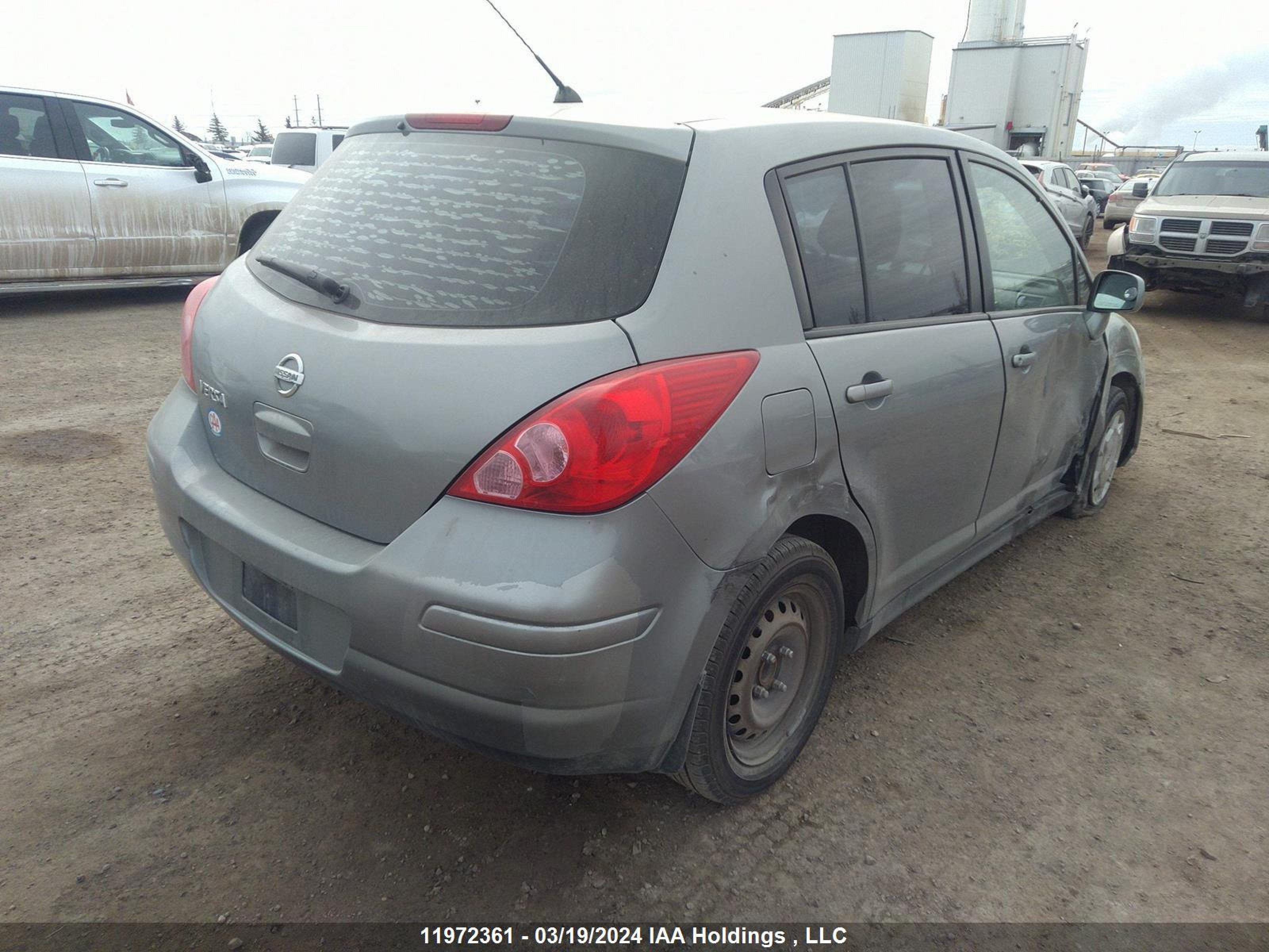 Photo 3 VIN: 3N1BC13E79L361158 - NISSAN VERSA 