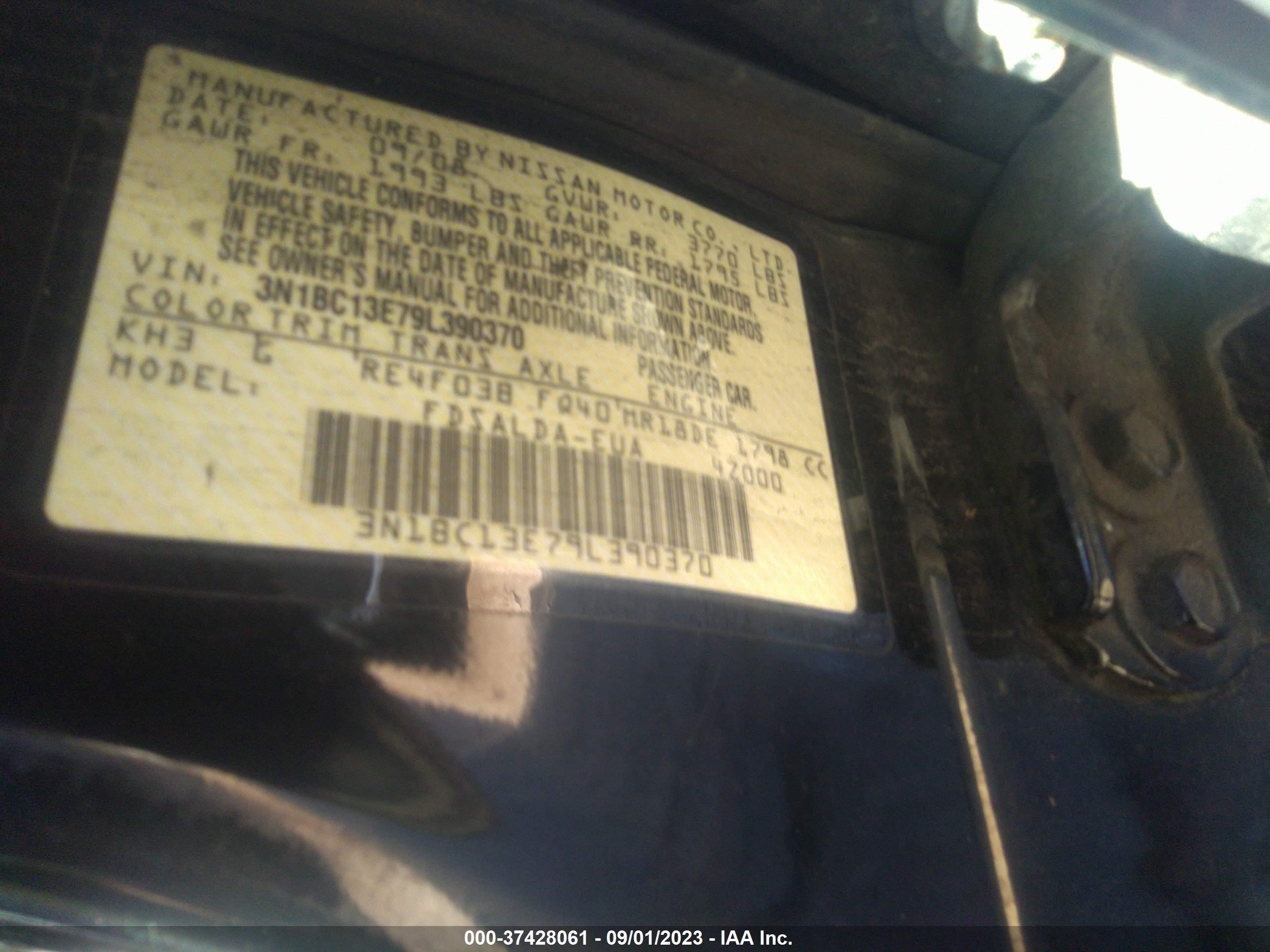 Photo 8 VIN: 3N1BC13E79L390370 - NISSAN VERSA 