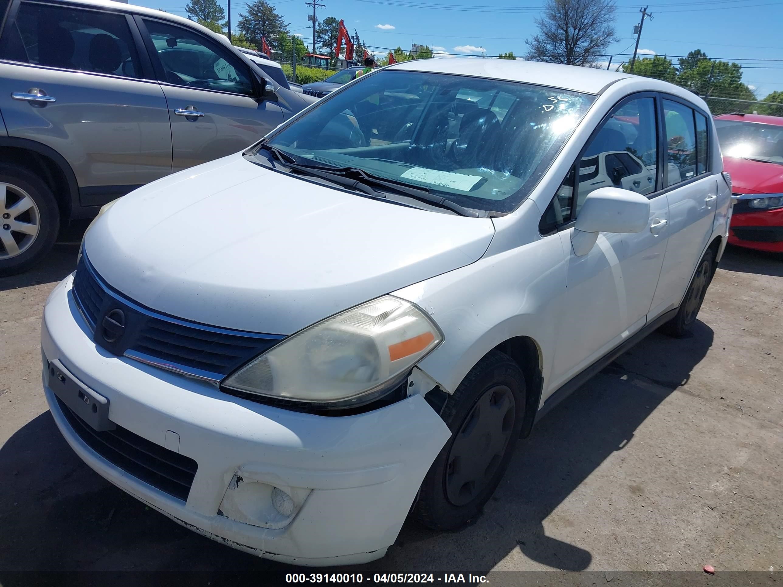 Photo 1 VIN: 3N1BC13E87L386101 - NISSAN VERSA 